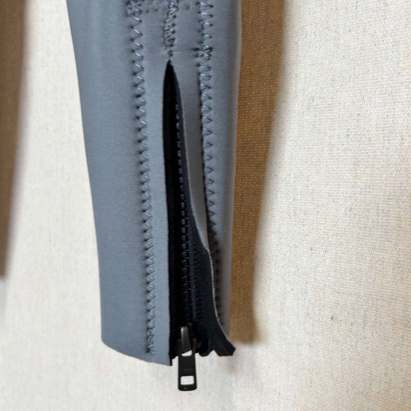 3/2 Boys Volcom Back Zip (Blue)