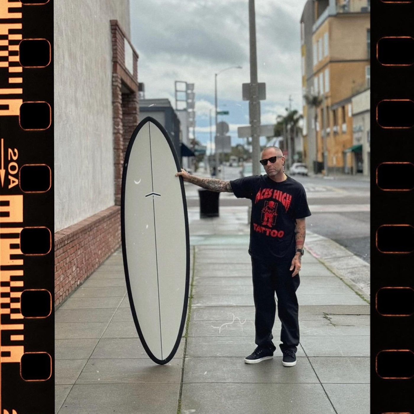 CJ Nelson Outlier X 6'9 - Volan - 2+1 fins