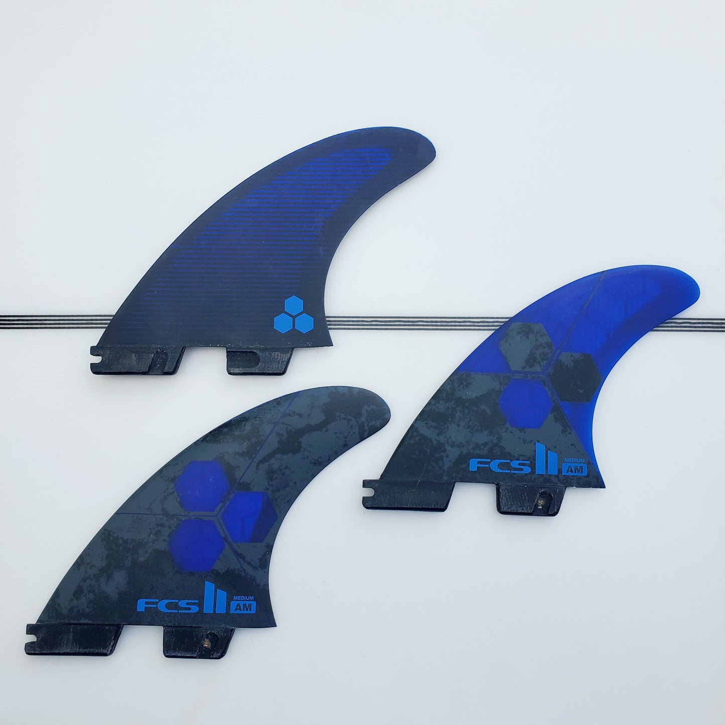 FCS II THRUSTER - AM PC Medium Cobalt Tri Fins