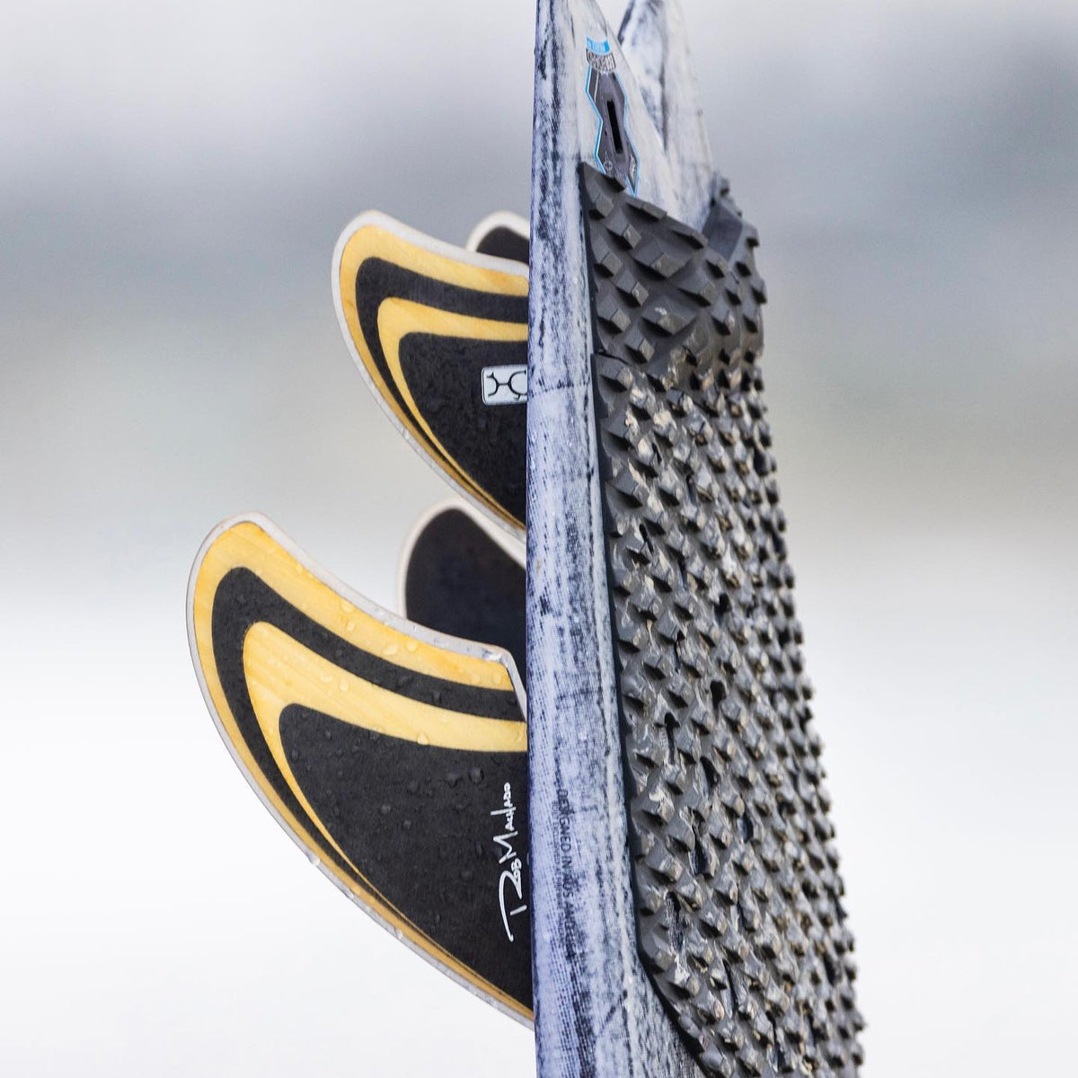 Machado Seaside 6'0 - Volcanic - Futures