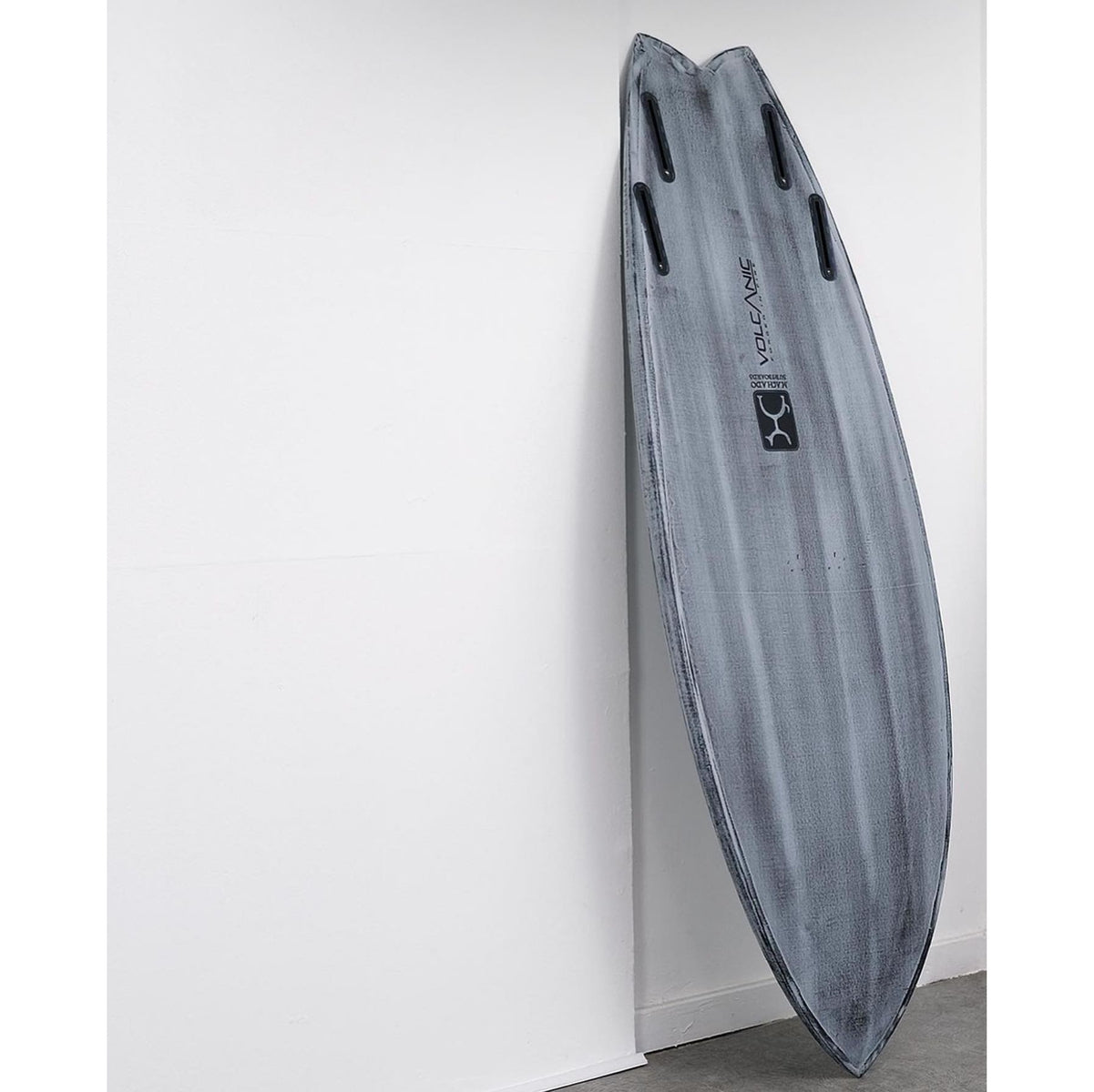Machado Seaside 5'11 - Volcanic - Futures