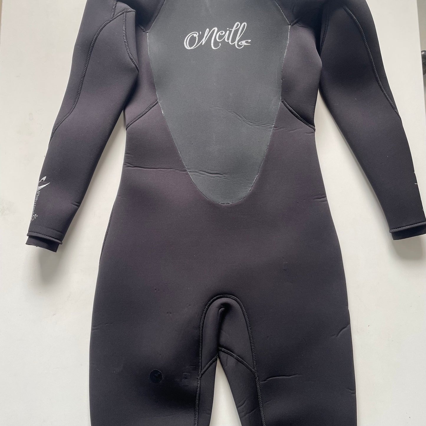 4/3 Womens O'Neill EPIC CT Back Zip Black Size 8S - REPAIRED DAMAGED*