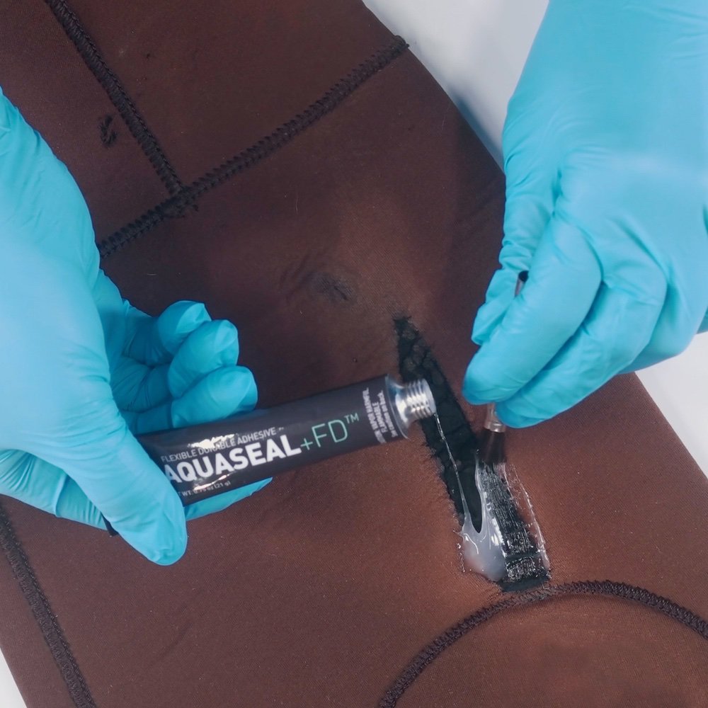 Repair Neoprene - Gearaid AQUASEAL+FD (Clear flexible adhesive) .75oz