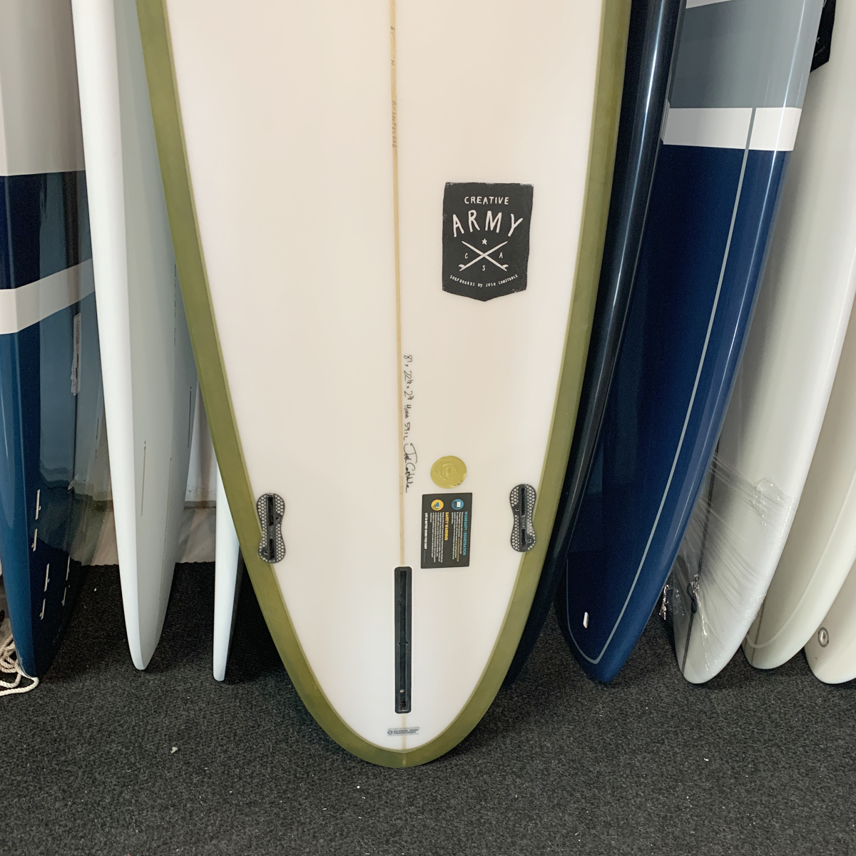 
                  
                    Creative Army - 8'1  Huevo Khaki Tint- poly
                  
                