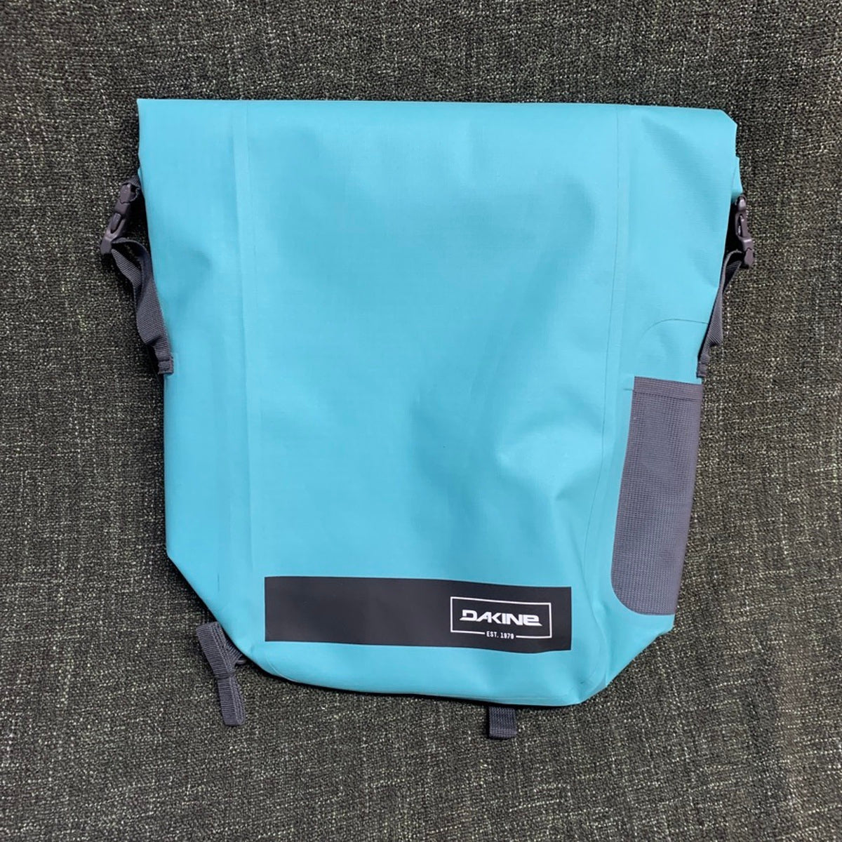 Travel Luggage - Dakine Cyclone Roll Top Pack / Backpack 32L - NILEBLUE