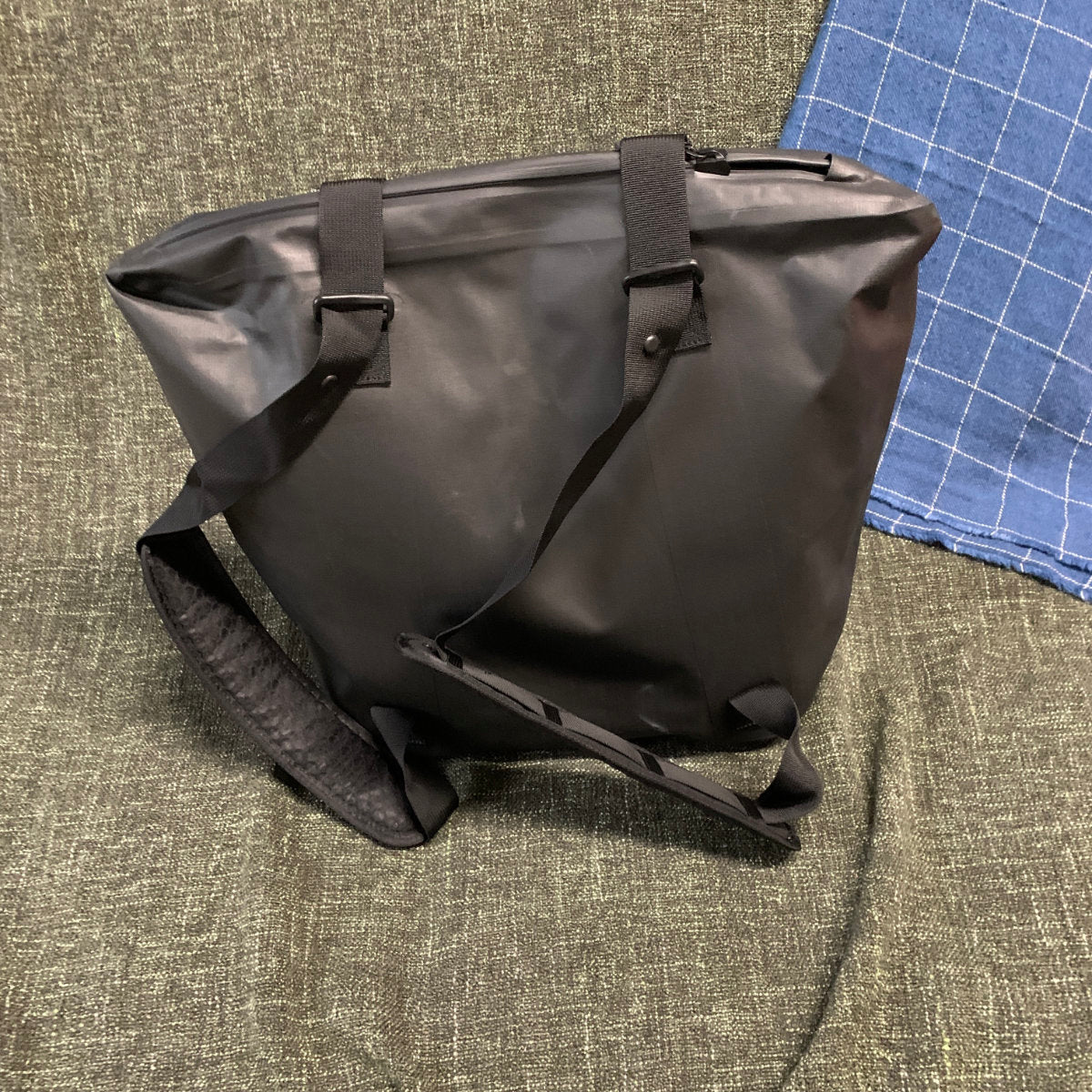 Travel Luggage - Dakine Cyclone Tote Backpack 27L - Cyclone Black