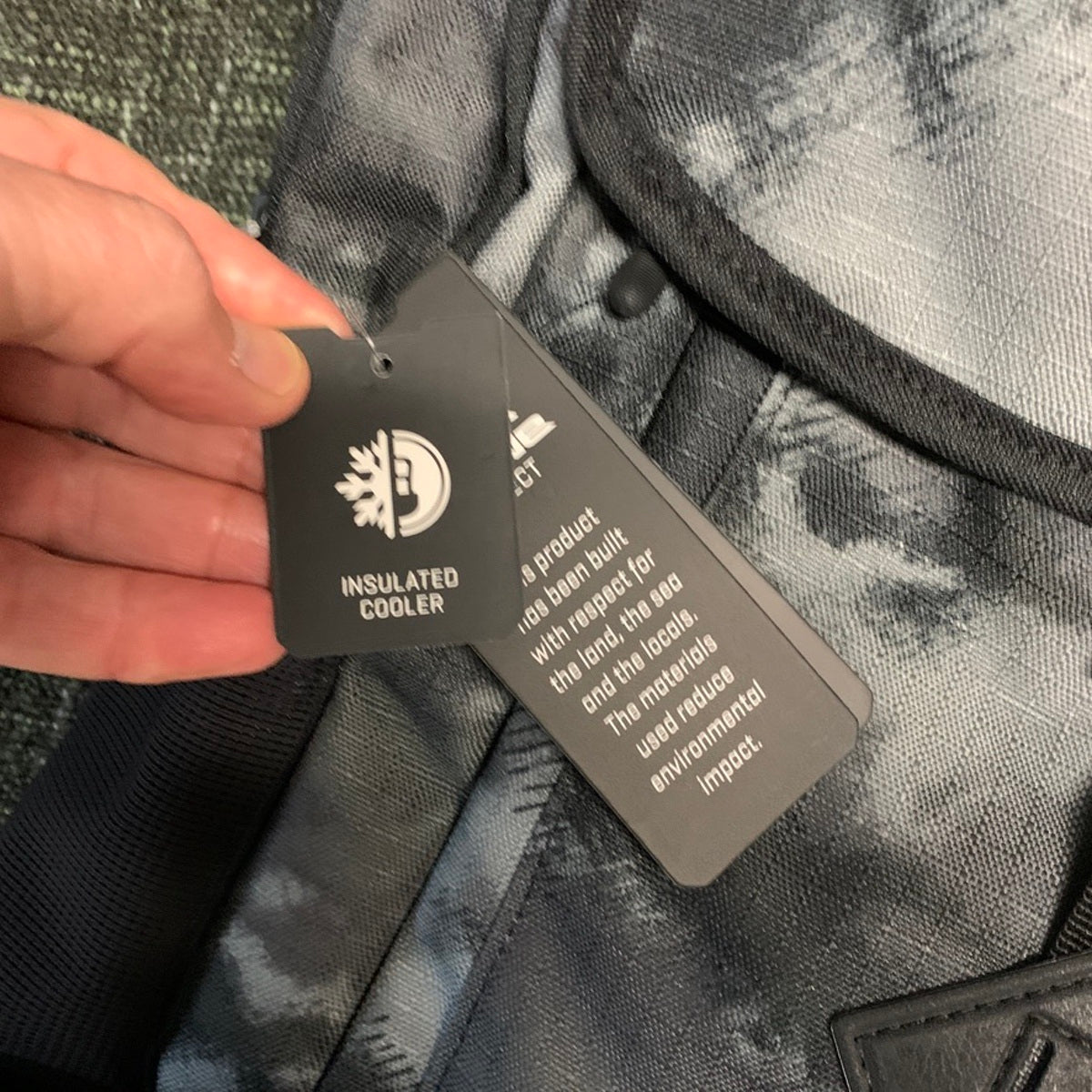 Travel Luggage - Dakine Mission Surf Dlx Wet/Dry Backpack 32L - DrkAshCamo