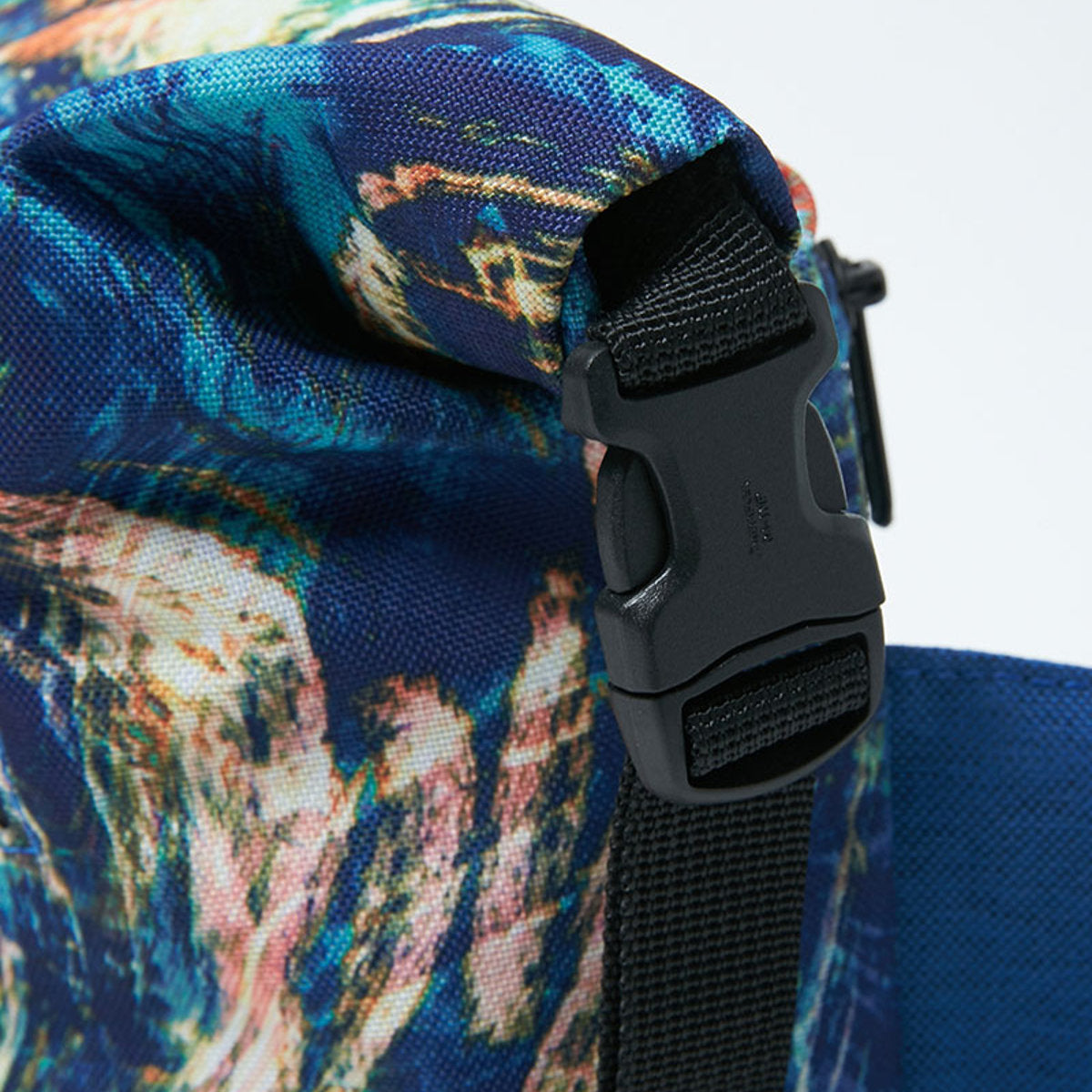 Travel Luggage - Dakine Mission Surf Roll Top Sling 10L Backpack - Kassia Elemental