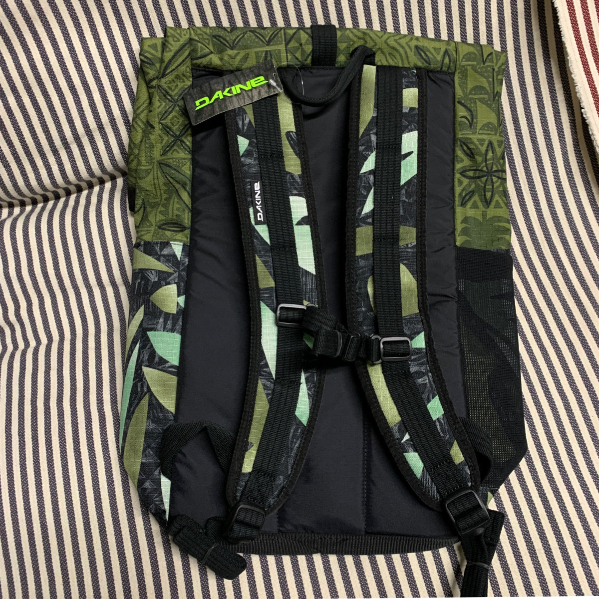 Travel Luggage Dakine Section Roll Top Backpack Wet/Dry 28L Platel Surf Ontario