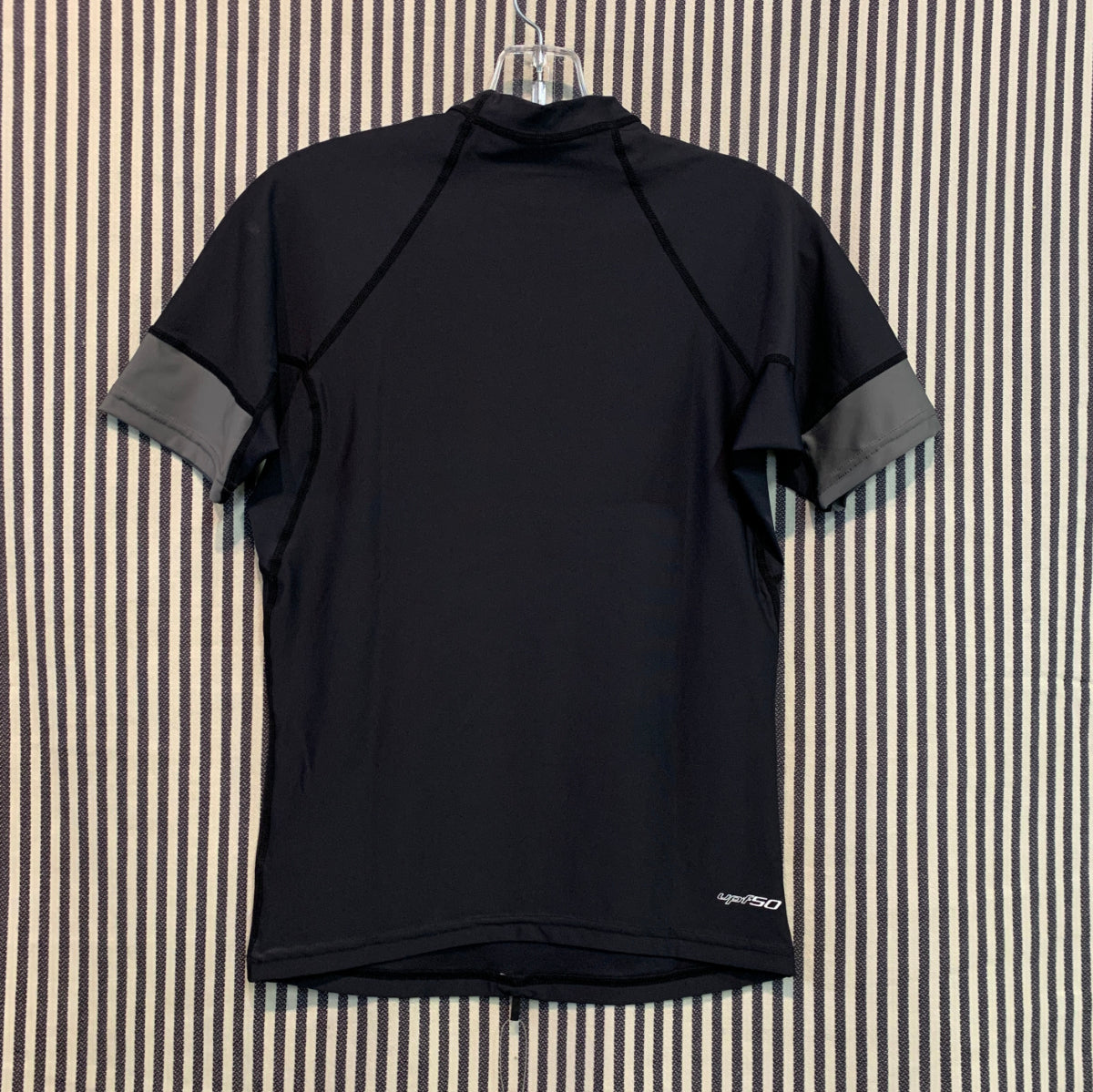 Dakine Womens Rashies: Flow Snug Fit S/S