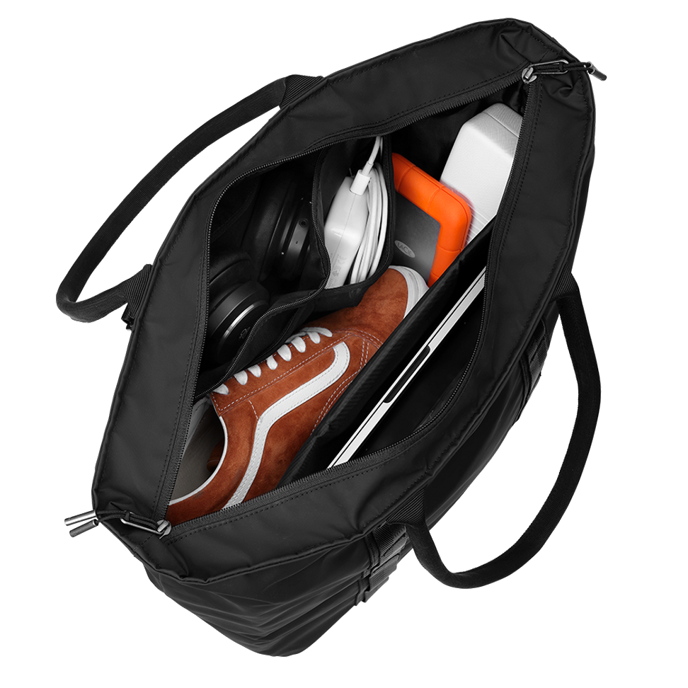 Db Surf Luggage - The Sidekick 25L Tote Black Out