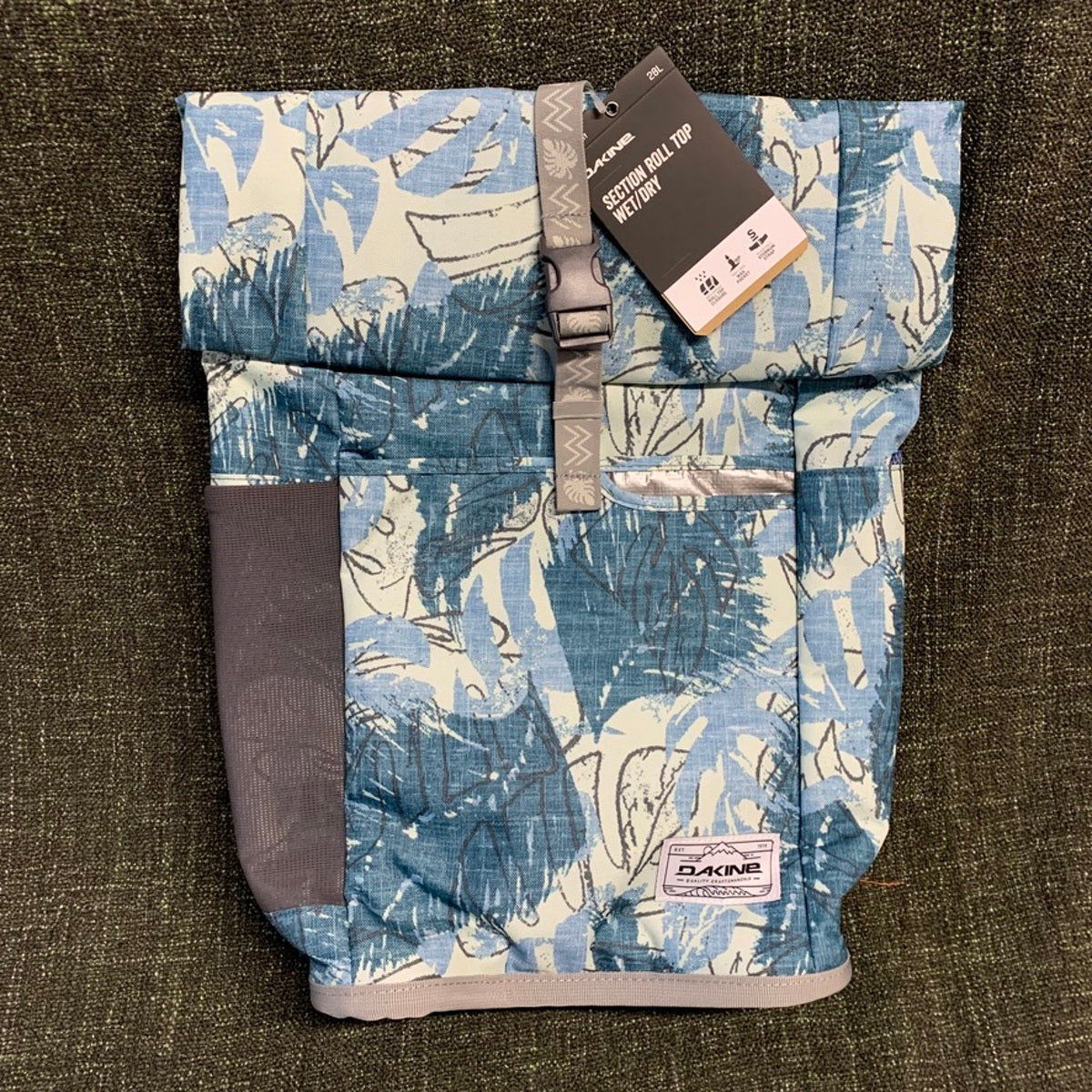 Travel Luggage - Dakine Section Roll Top Backpack Wet/Dry 28L - WASHEDPALM