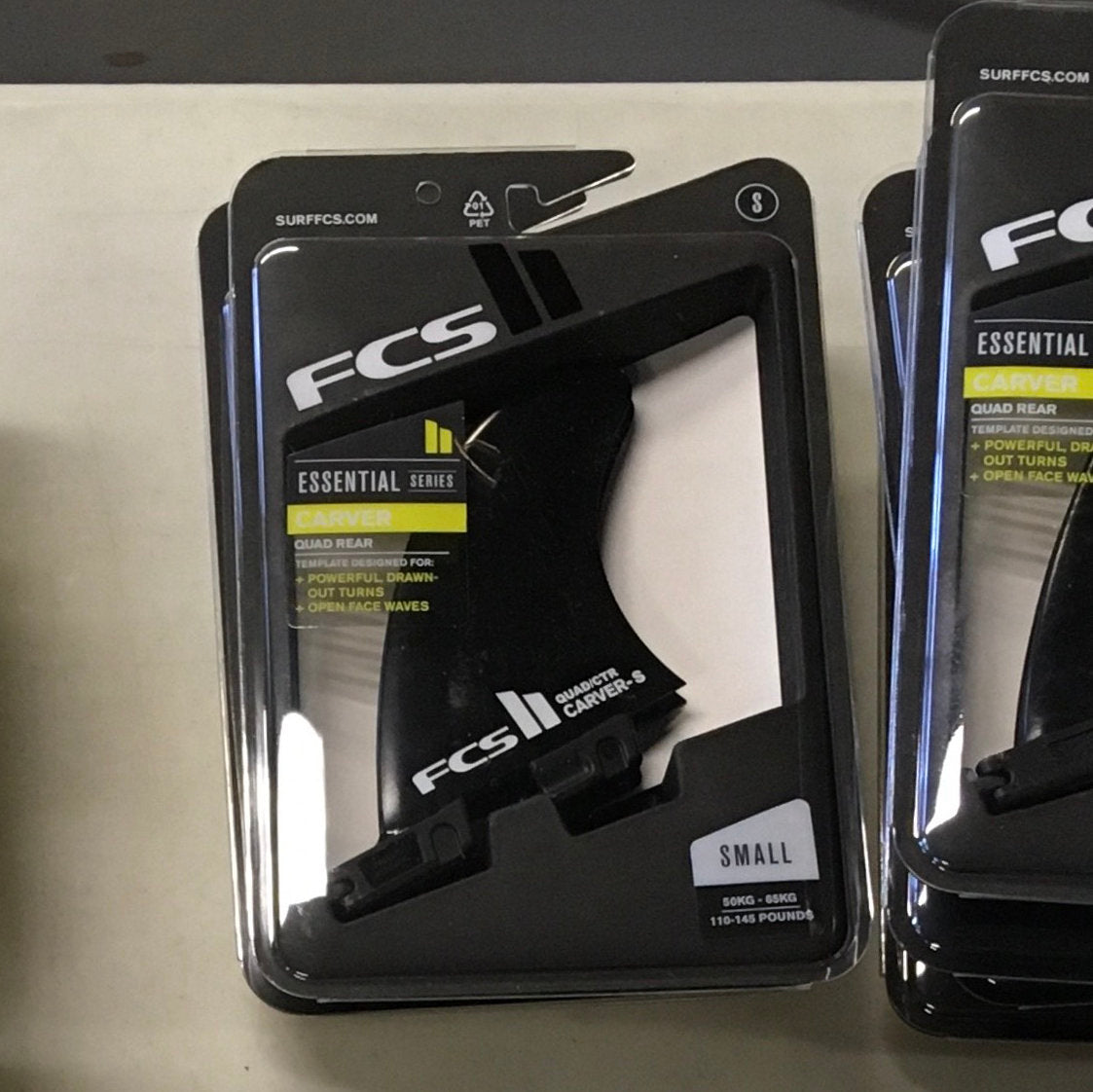 FCS II QUAD REAR Carver Glass Flex Fin Set Black Small