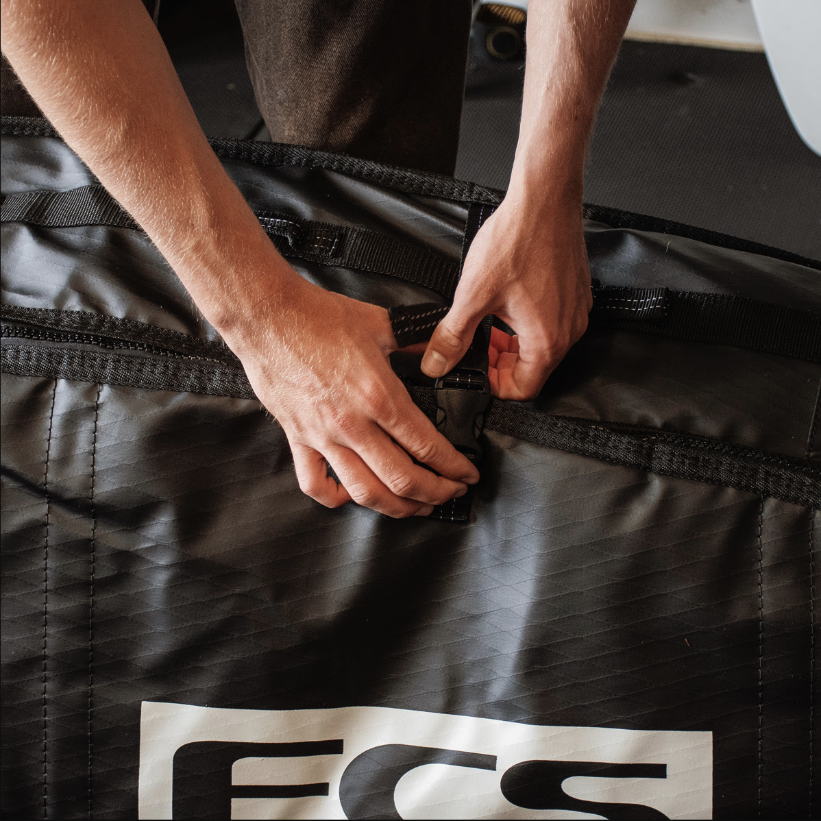 FCS board bag - Longboard Travel 1 Black Grey