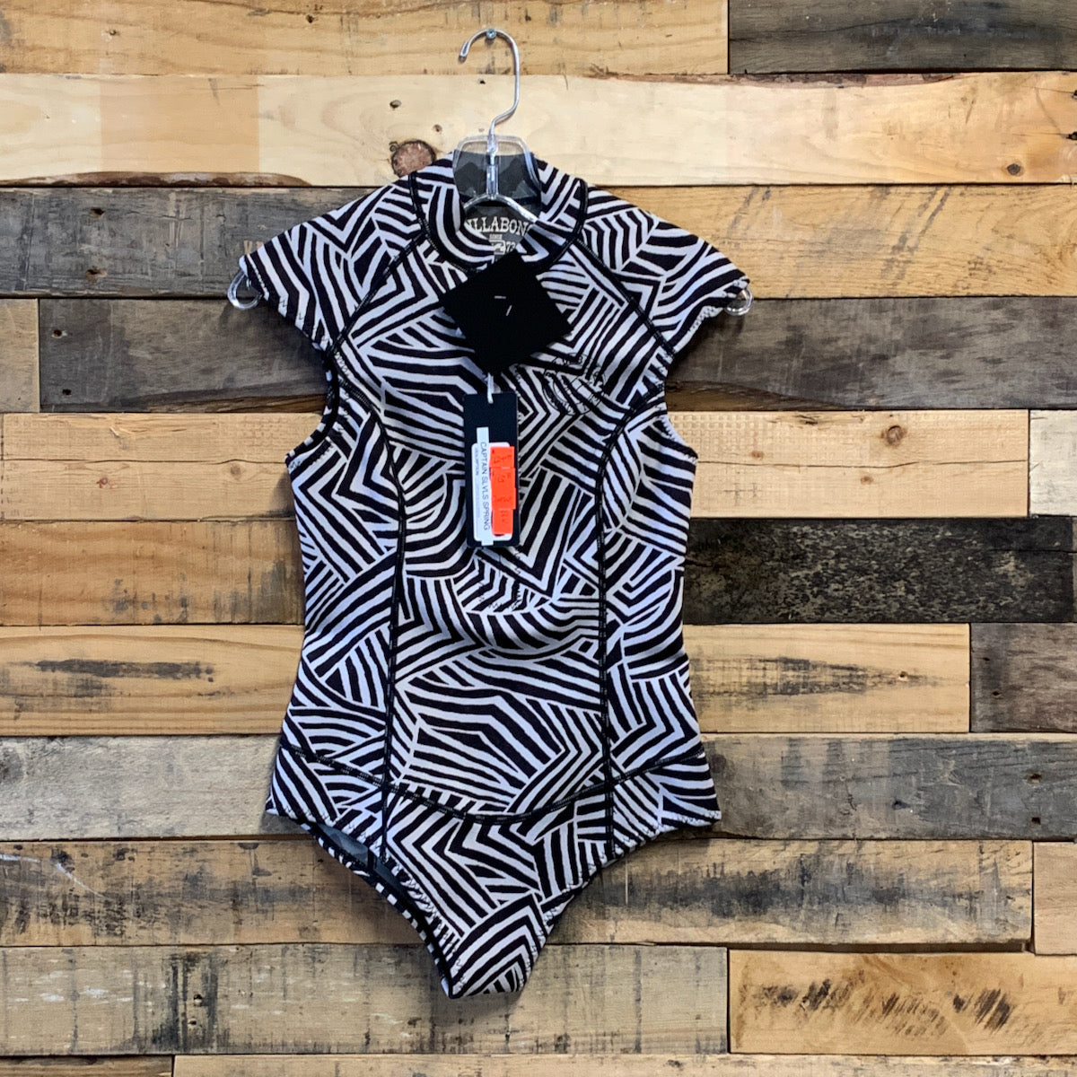 1mm Women’s Billabong CAPTAIN SLVLS SPRING BLV Size 4
