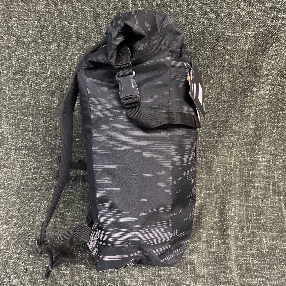 Travel Luggage - Dakine Mission Surf Roll Top Backpack 28L - Flashrefle