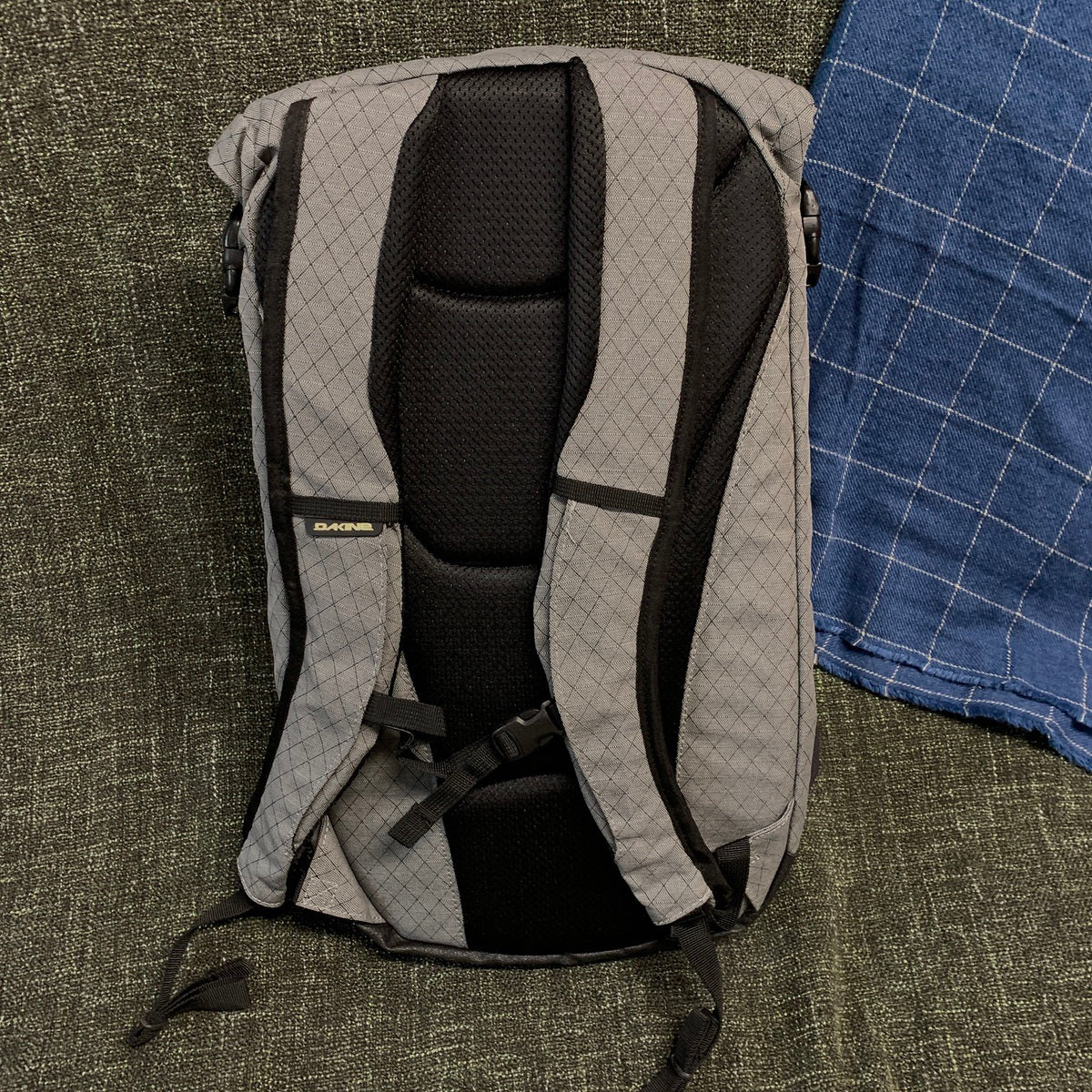 Travel Luggage - Dakine Mission Surf DLX Wet/Dry Backpack 32L - Griffin