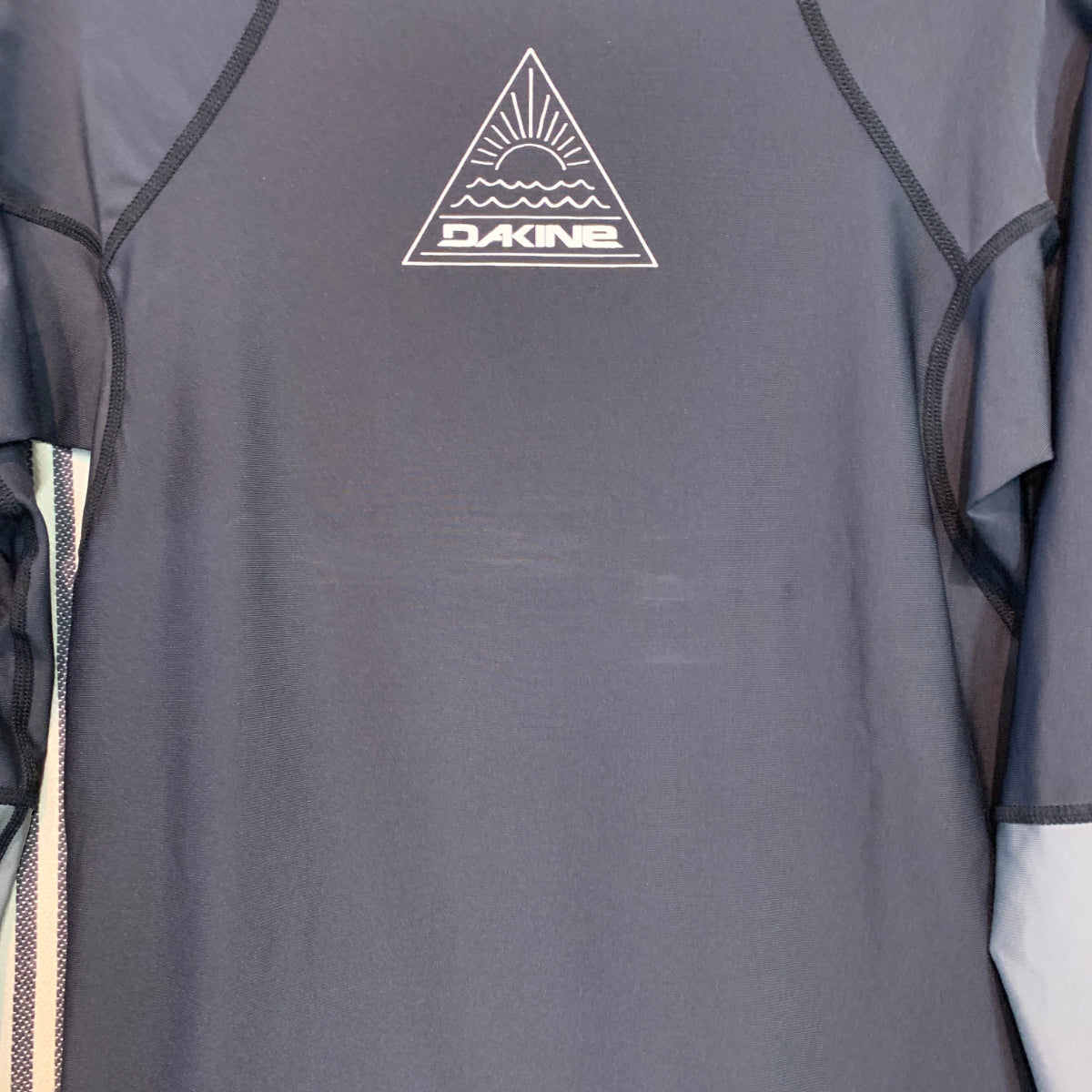 Womens Rashie - Dakine Flow Snug Fit Long Sleeve - Black