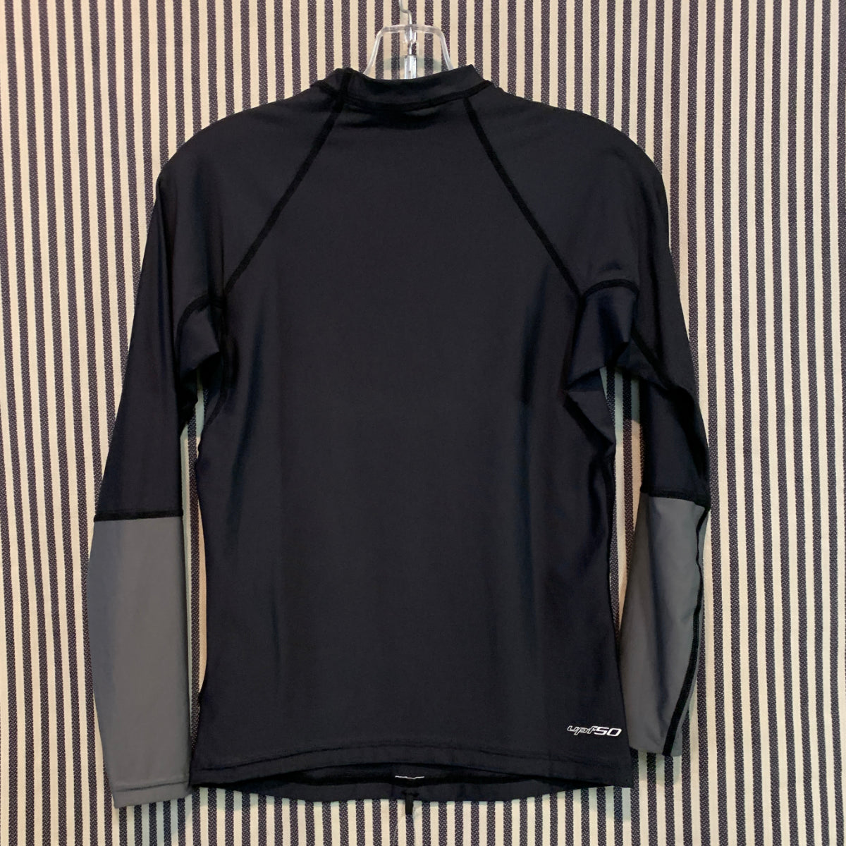 Womens Rashie - Dakine Flow Snug Fit Long Sleeve - Black