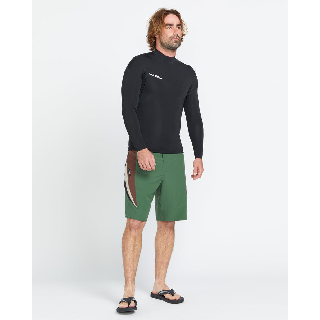 
                  
                    1.5mm Men's Volcom Pull Over Neoprene Jacket - Black - Surf Ontario
                  
                