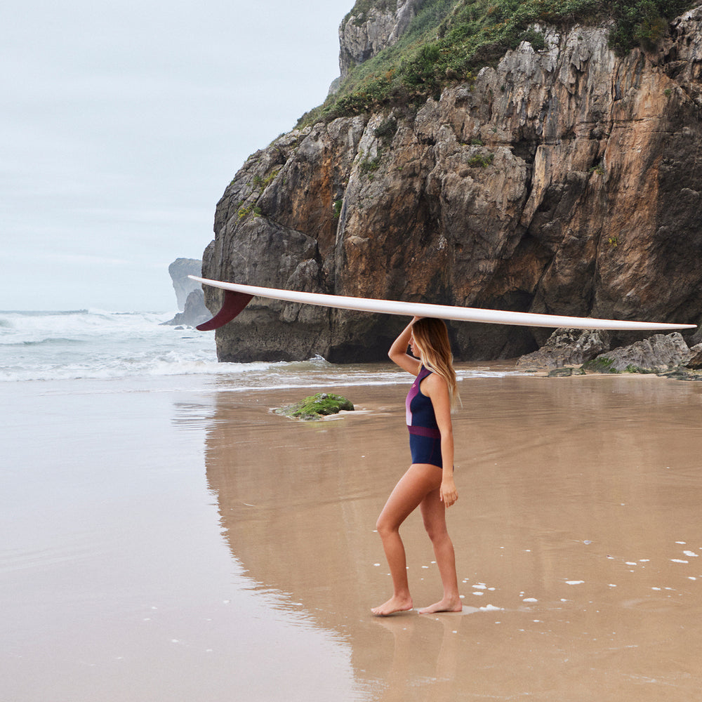 
                  
                    1.5mm Roxy Rise Collection - Short Jane Springsuit - navy nights/red plum/garnet **1-2 WEEKS 🚚**
                  
                