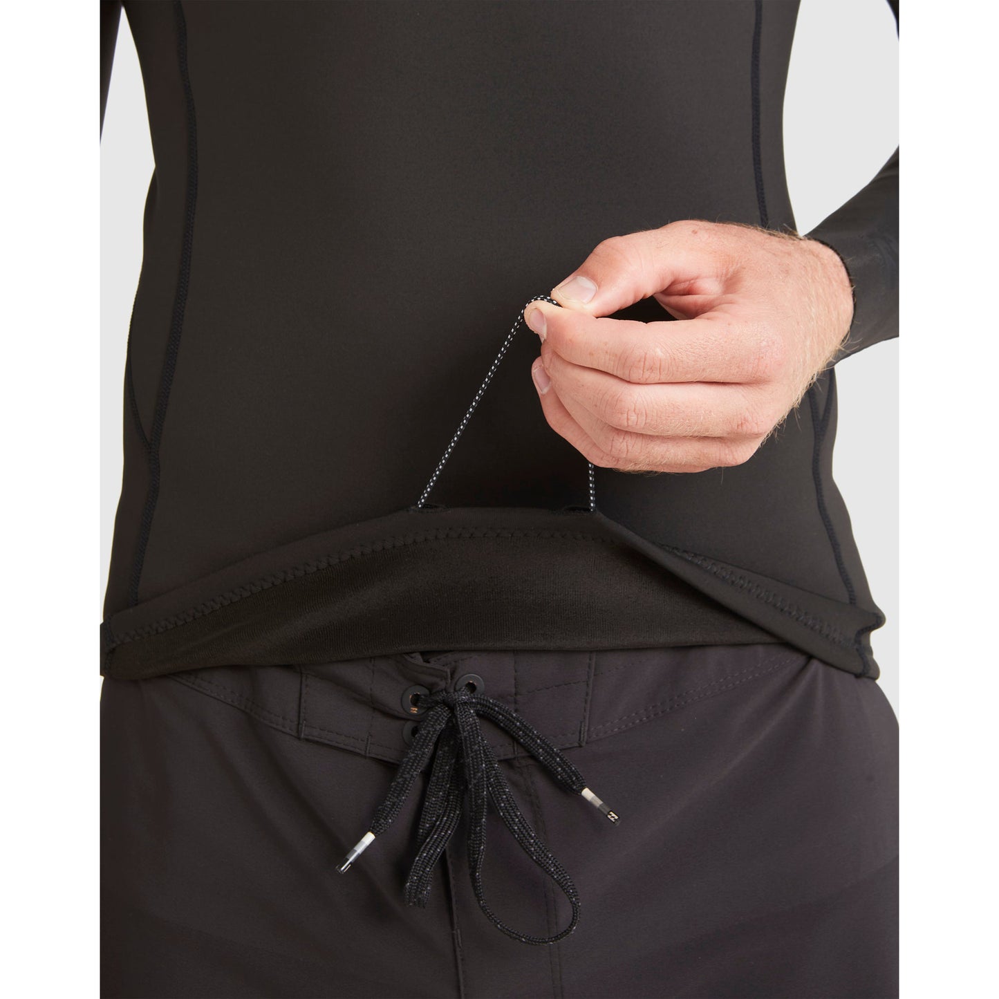 
                  
                    1mm Men's Billabong Absolute Back Zip Wetsuit Top - Surf Ontario
                  
                