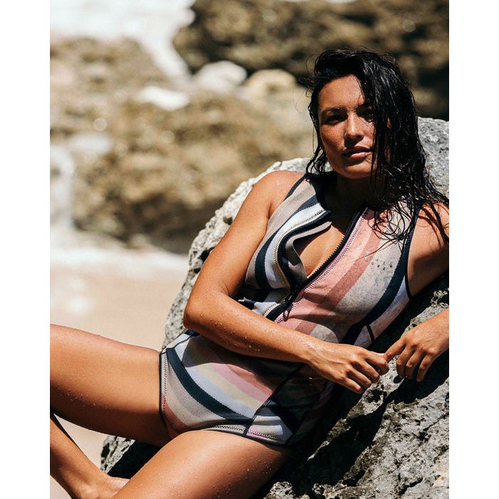 
                  
                    1mm Women's Billabong Sol Sista Shorty Wetsuit Serape Stripe
                  
                