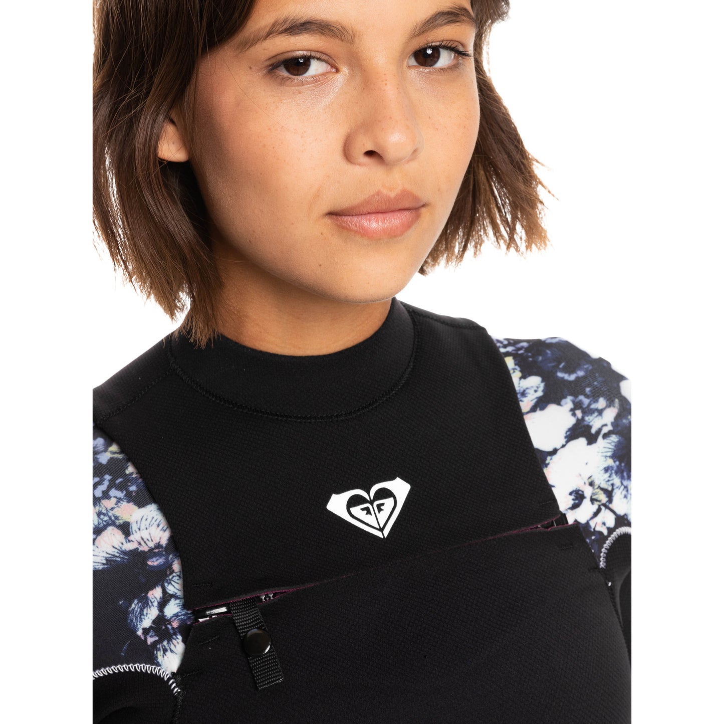 
                  
                    2.5mm Roxy Elite - Long Sleeve Front Zip Springsuit - True Black Black Flowers **1-2 WEEKS 🚚**
                  
                