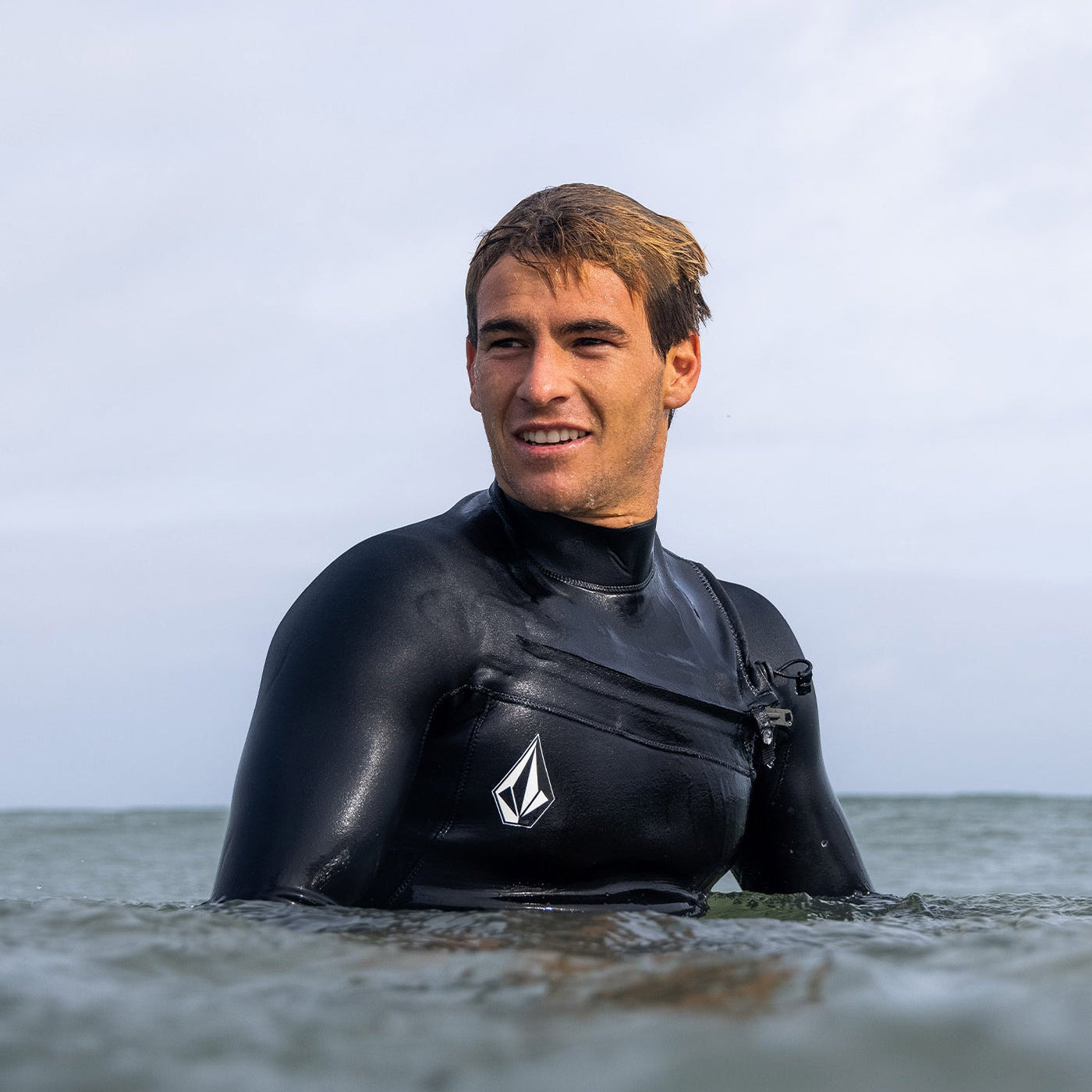 
                  
                    2/2 mm Men's Volcom Modulator Long sleeve full length wetsuit Chest Zip - Surf Ontario
                  
                