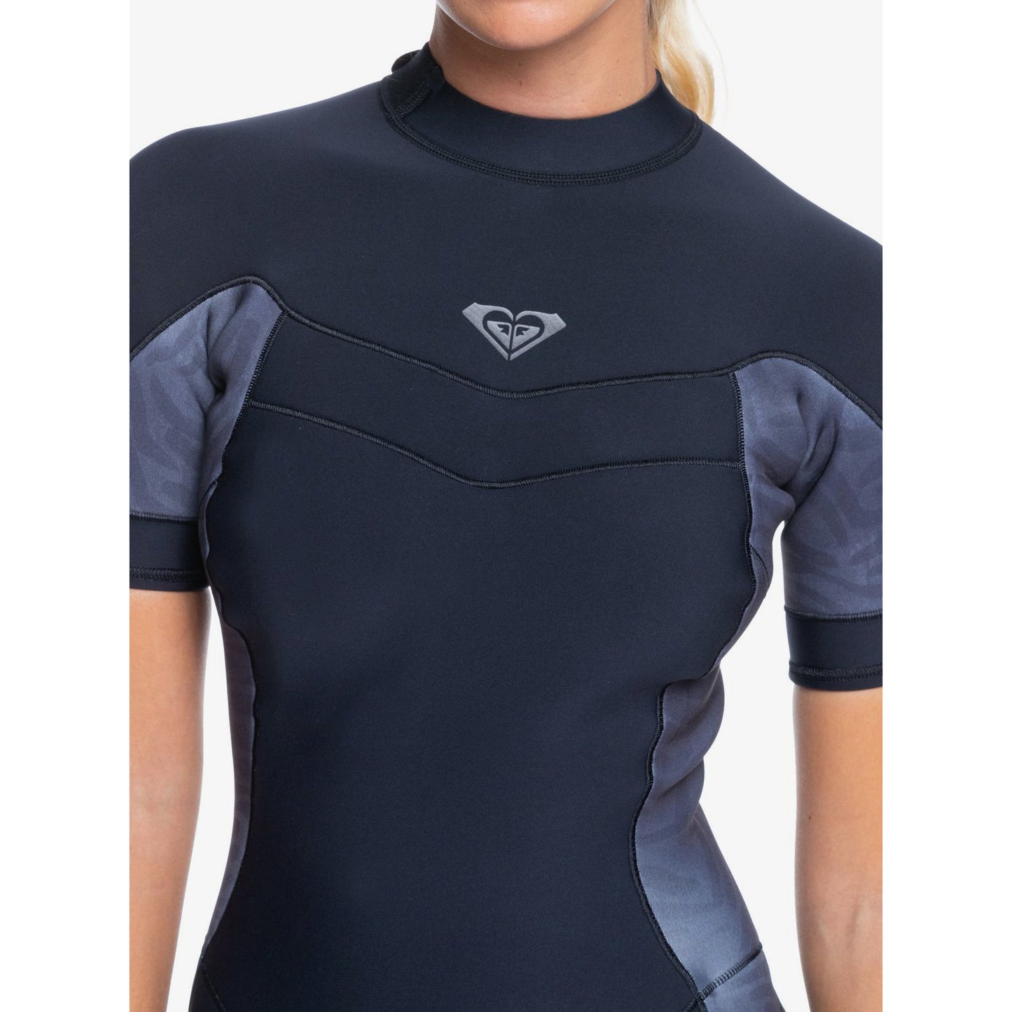 
                  
                    2/2mm Roxy  Syncro Back Zip Springsuit - Jet Black **1-2 WEEKS 🚚**
                  
                