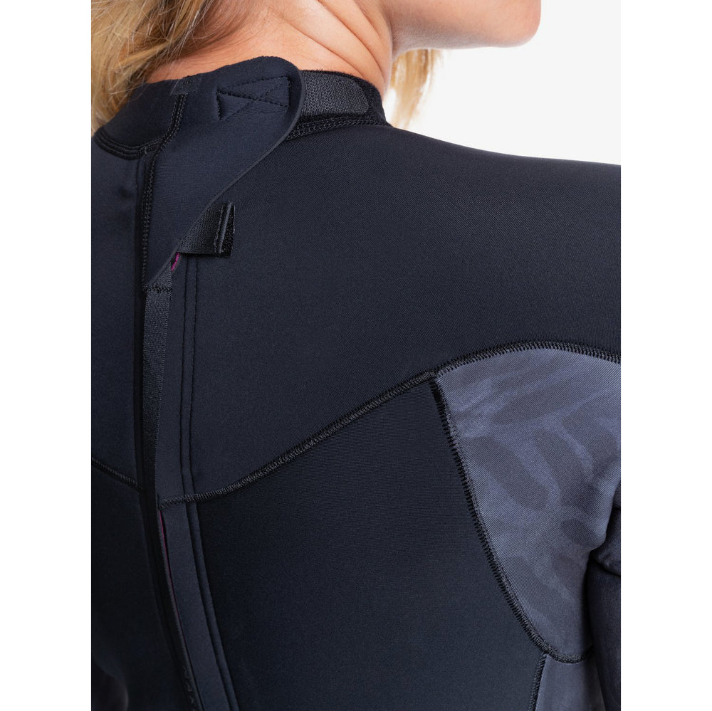 
                  
                    2/2mm Roxy  Syncro Back Zip Springsuit Jet Black
                  
                