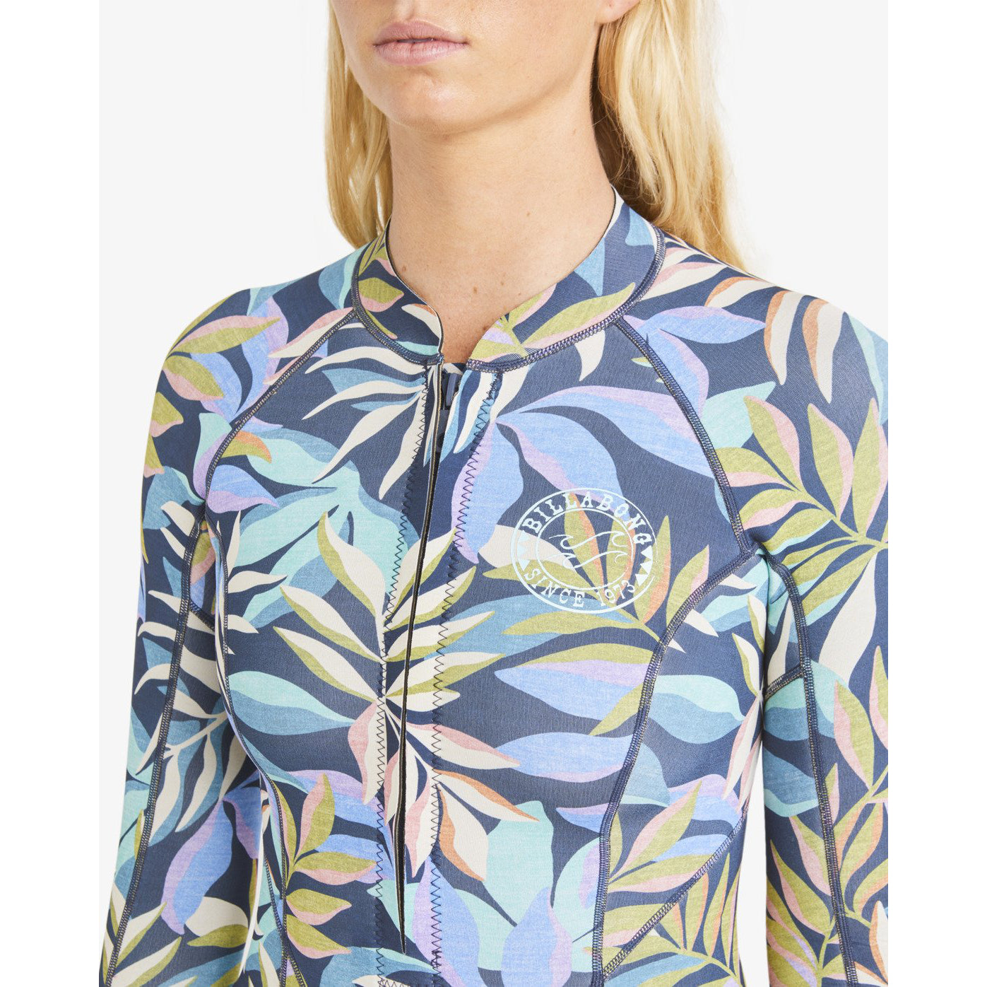 
                  
                    2/2mm Women’s Billabong Salty Daze L/S Indigo Ocean
                  
                