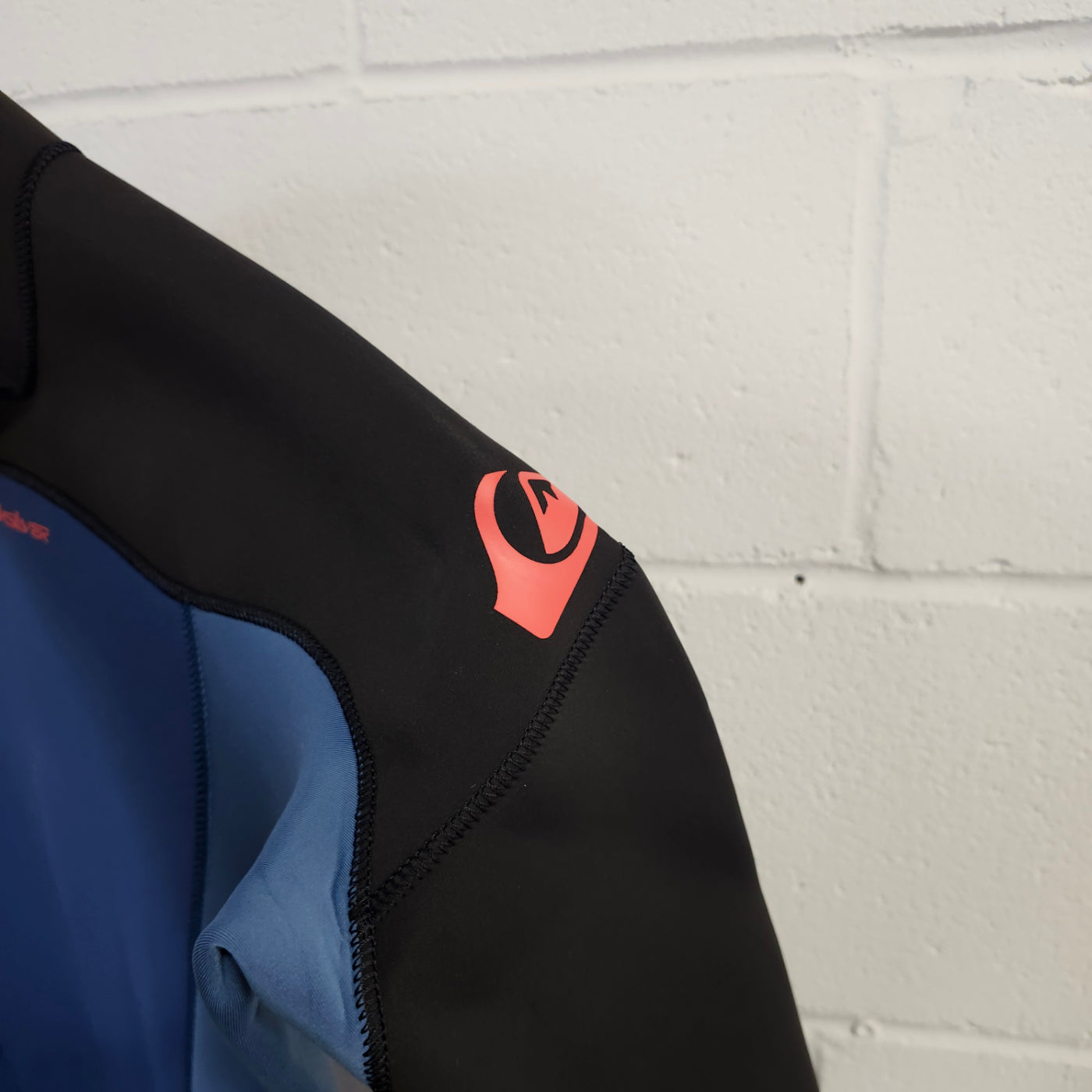 
                  
                    3/2 Men's Quiksilver Prologue+ Back-Zip Wetsuit GBS - Black Blue Blue - Surf Ontario
                  
                
