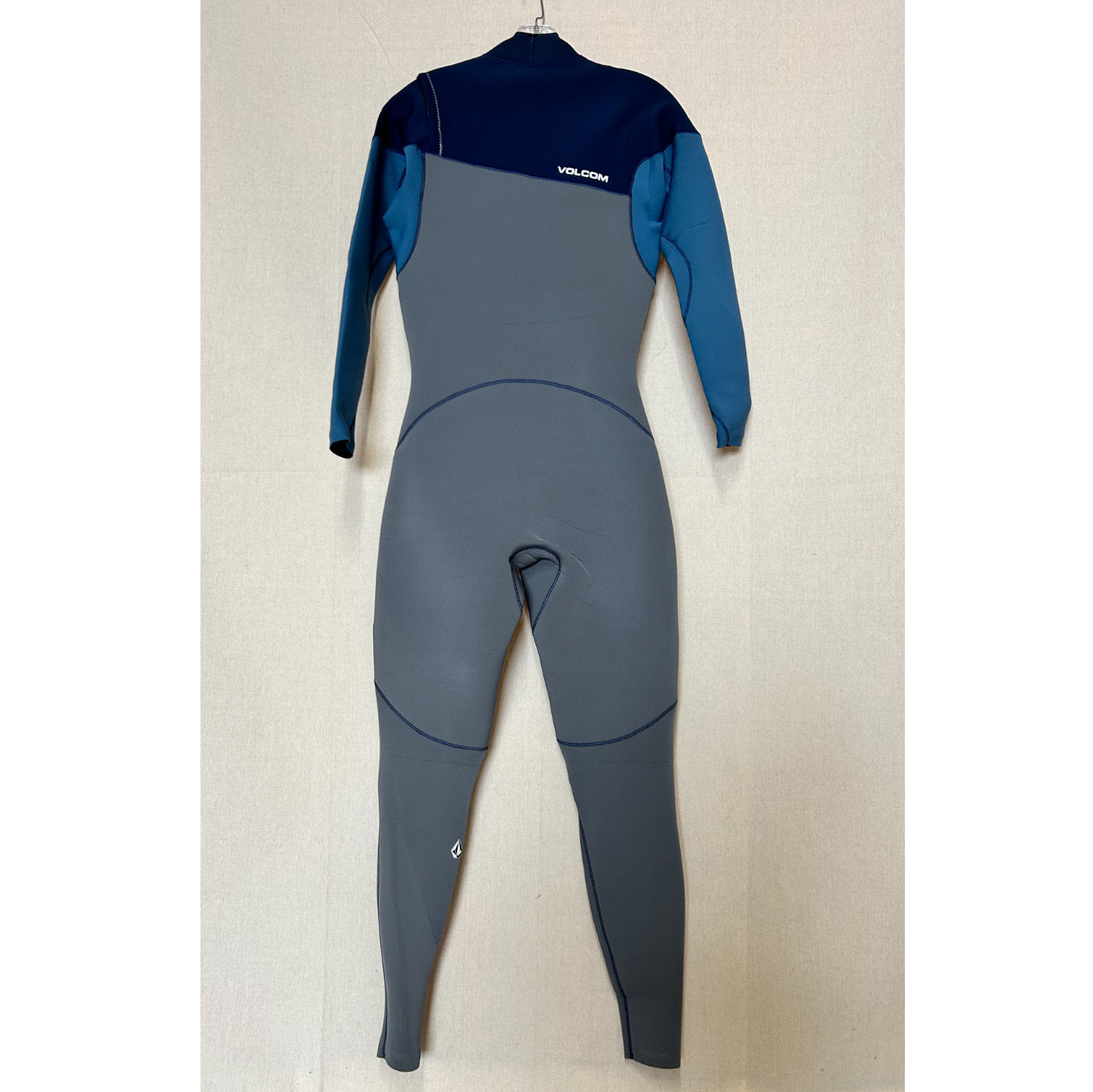 
                  
                    3/2 mm Men's Volcom Chest Zip Fullsuit - Blue
                  
                