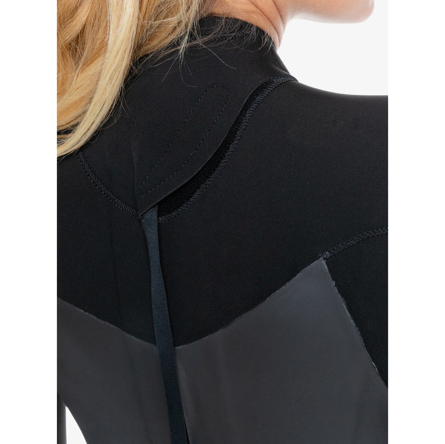
                  
                    4/3mm Roxy Synchro Back Zip GBS
                  
                
