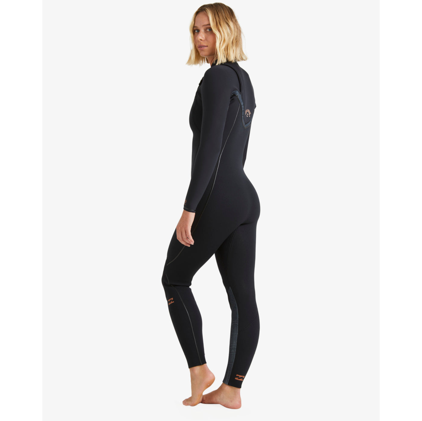 
                  
                    4/3mm Women’s Billabong Furnace Natural Chest Zip (Orange logo) - Surf Ontario
                  
                
