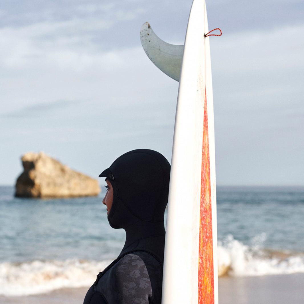 
                  
                    5/4/3mm Roxy Swell Series Hooded Chest-Zip Wetsuit
                  
                