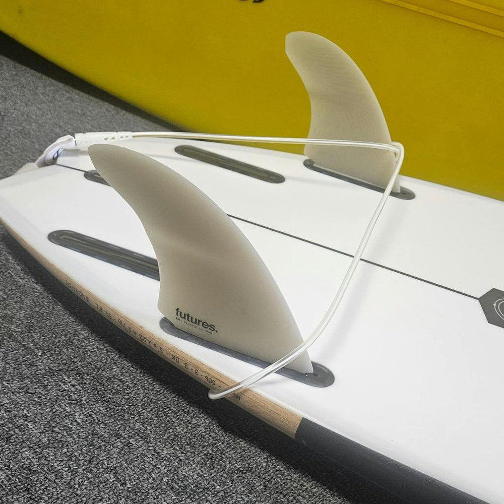 
                  
                    FUTURES - TWIN - EN Reverse 3/2 Twin - Fiberglass
                  
                
