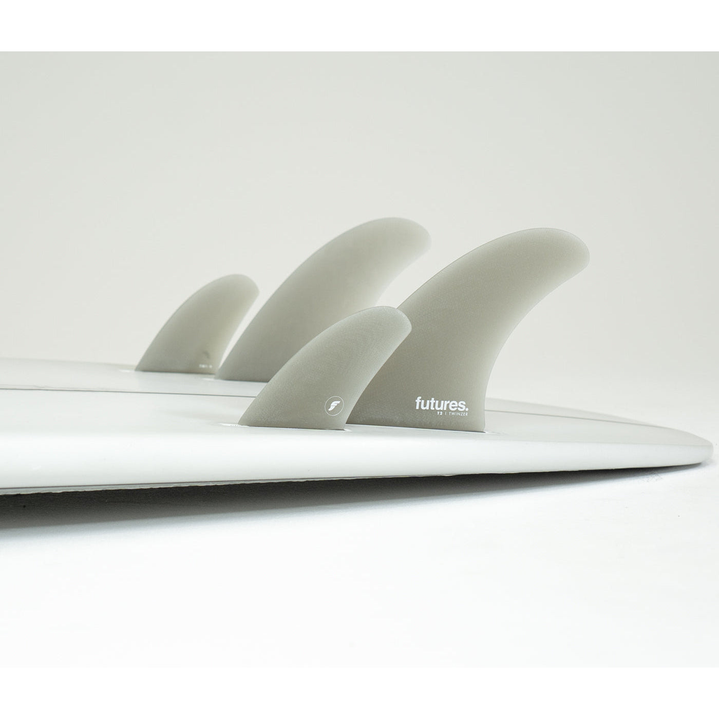 FUTURES - TWINZER - T2 Fiberglass Set - 9 DEG - Smoke - Surf Ontario