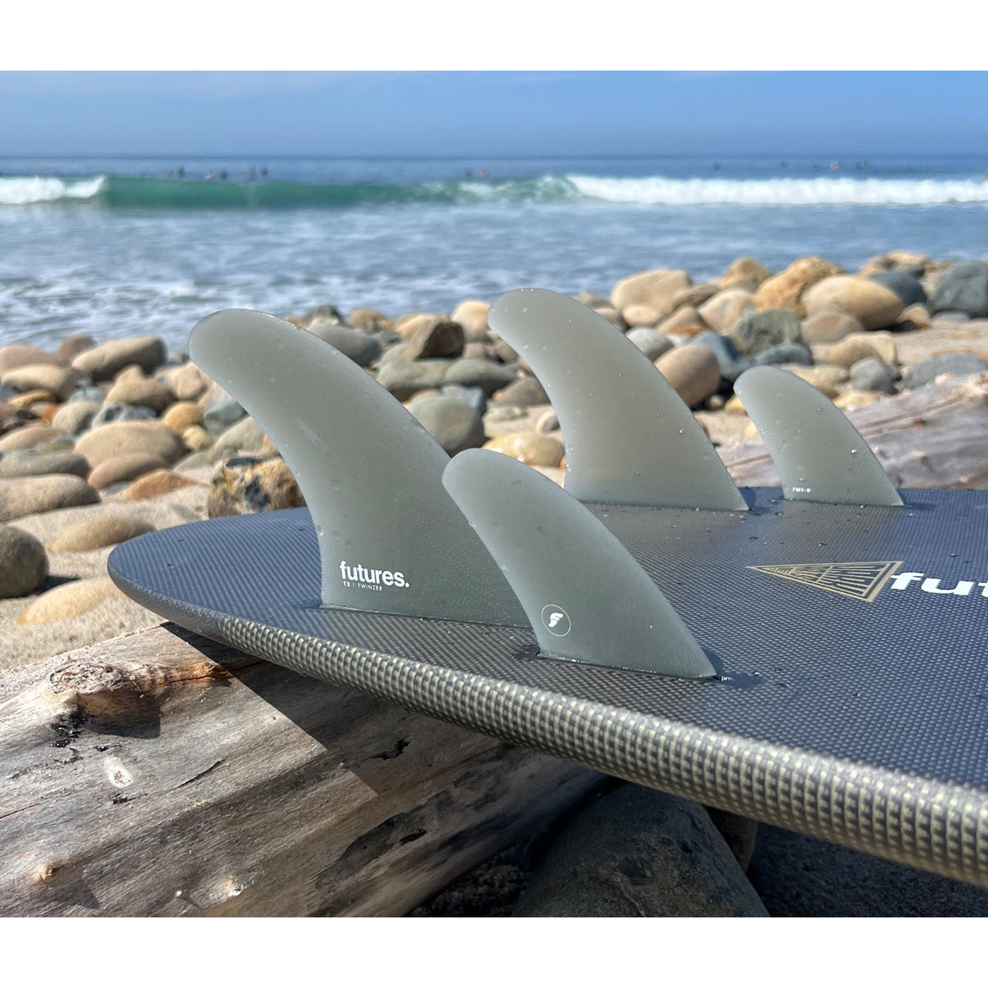 
                  
                    FUTURES - TWINZER - T2 Fiberglass Set - 9 DEG - Smoke - Surf Ontario
                  
                