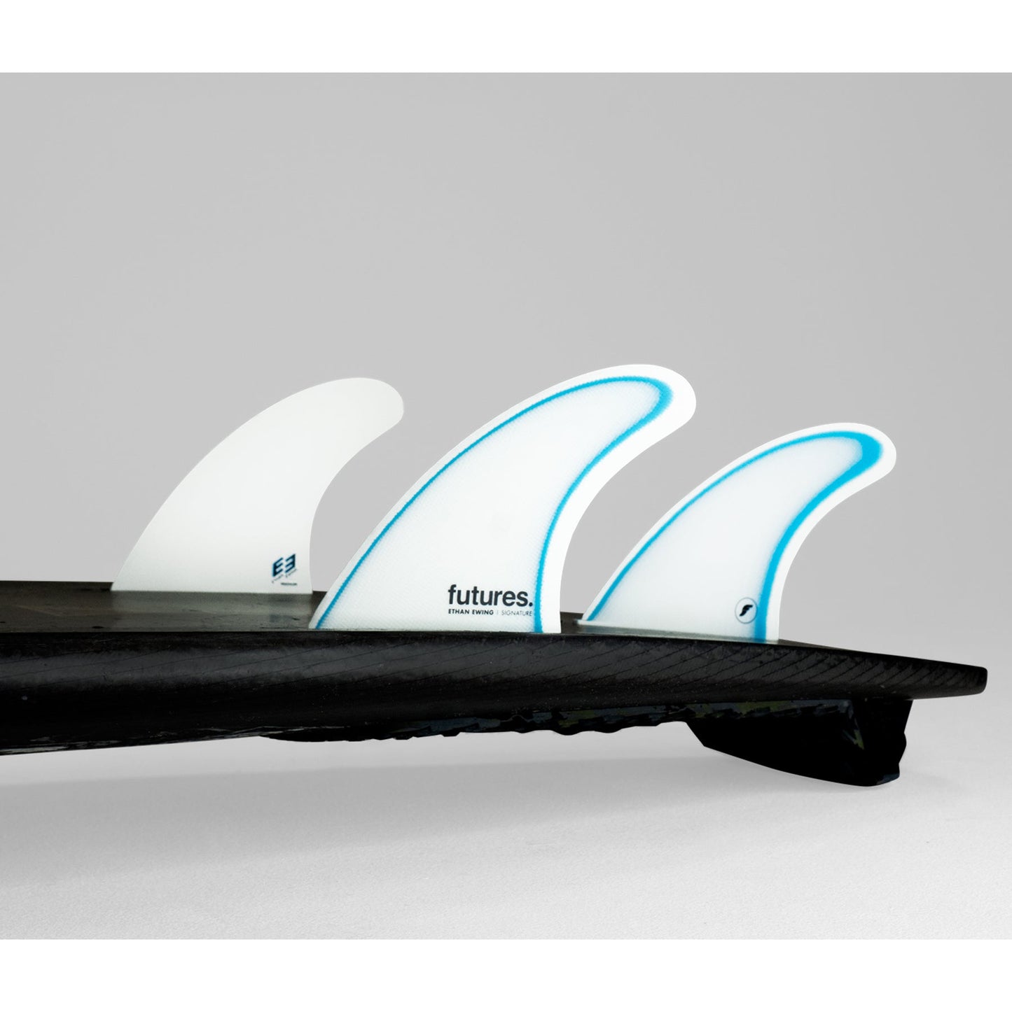 
                  
                    Futures - THRUSTER - Ethan Ewing Medium FG - White/Blue - Surf Ontario
                  
                
