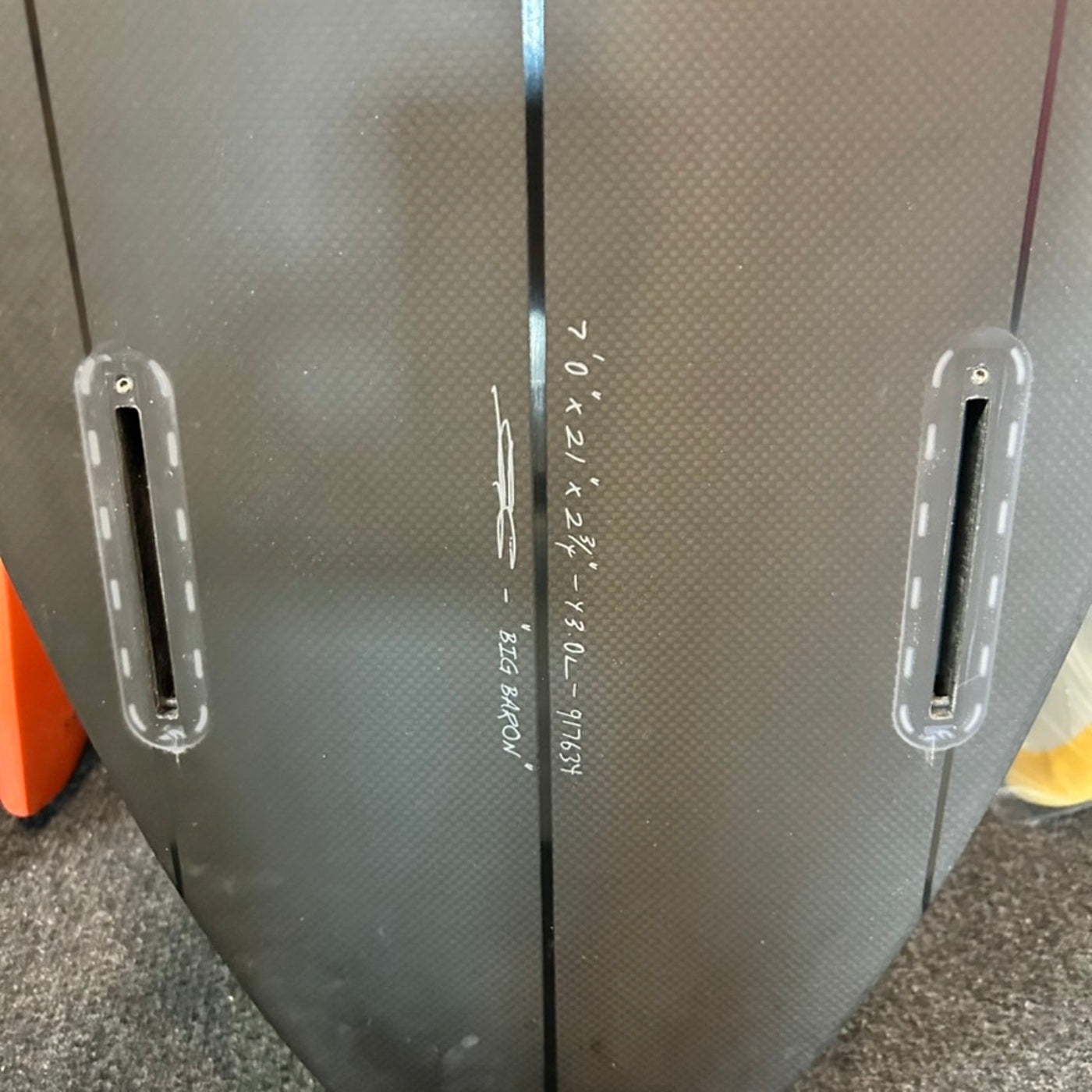 
                  
                    JS Industries - Big Baron CARBOTUNE 7'0 - USED*
                  
                