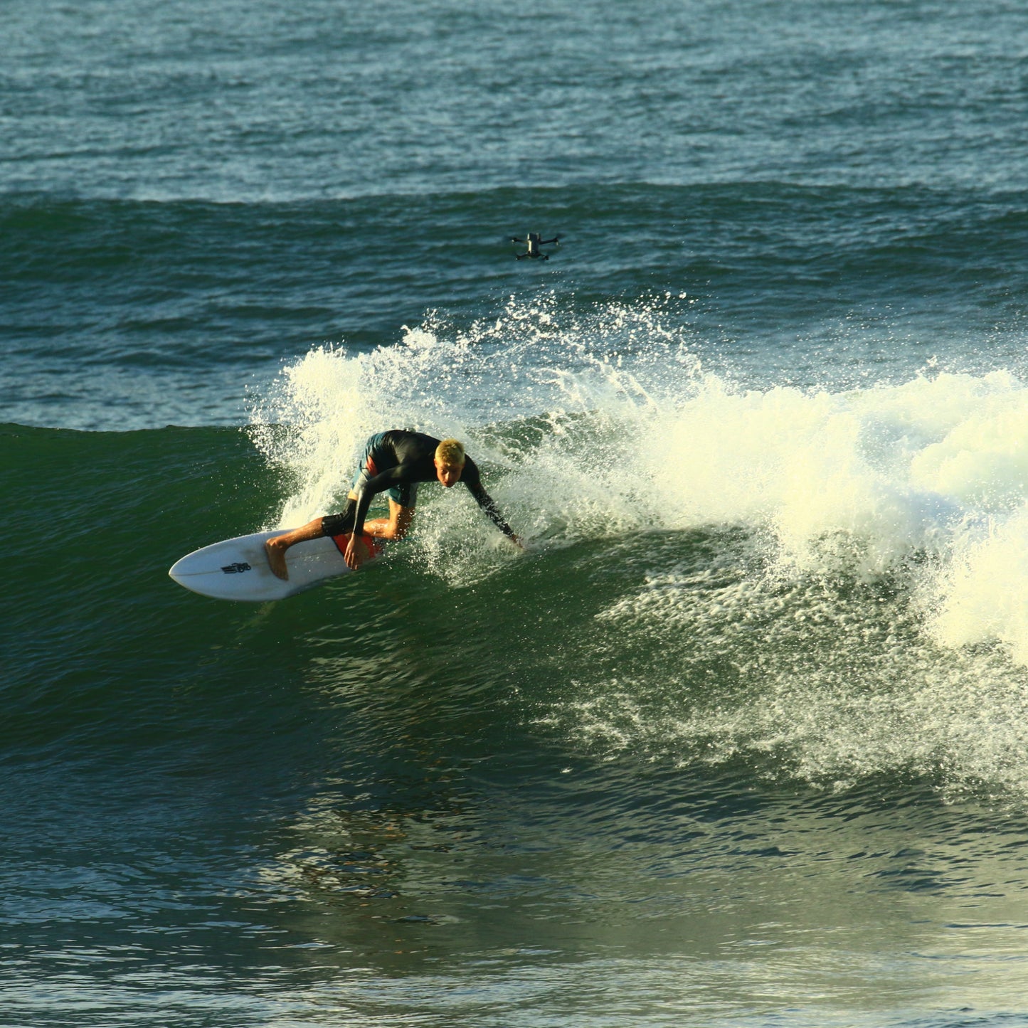 
                  
                    JS Industries - Monsta 6'0 Squash Tail PU 3 Futures
                  
                