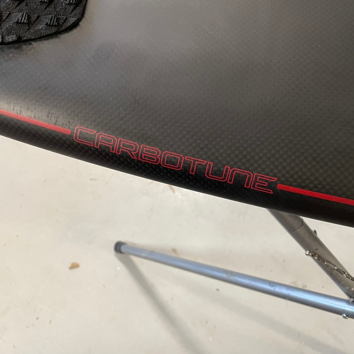 
                  
                    JS Industries - Xero Gravity 5'11 Carbotune Squash Tail 3 fin Futures - USED* 🏷️ - Surf Ontario
                  
                