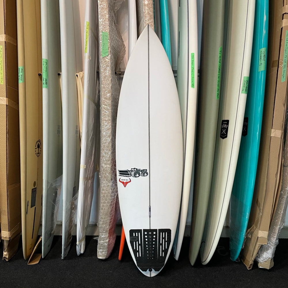 JS Industries - Raging Bull 5'11 - FCS II - USED*