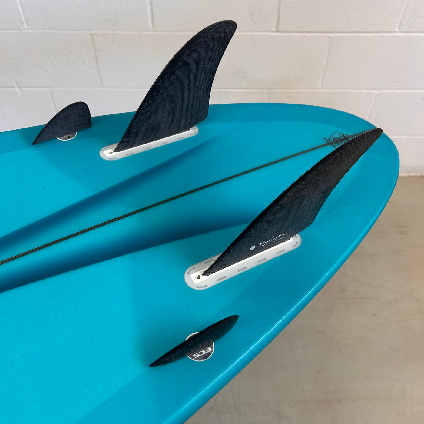 
                  
                    Love Machine 7'8 FM Lightly USED* - Surf Ontario
                  
                