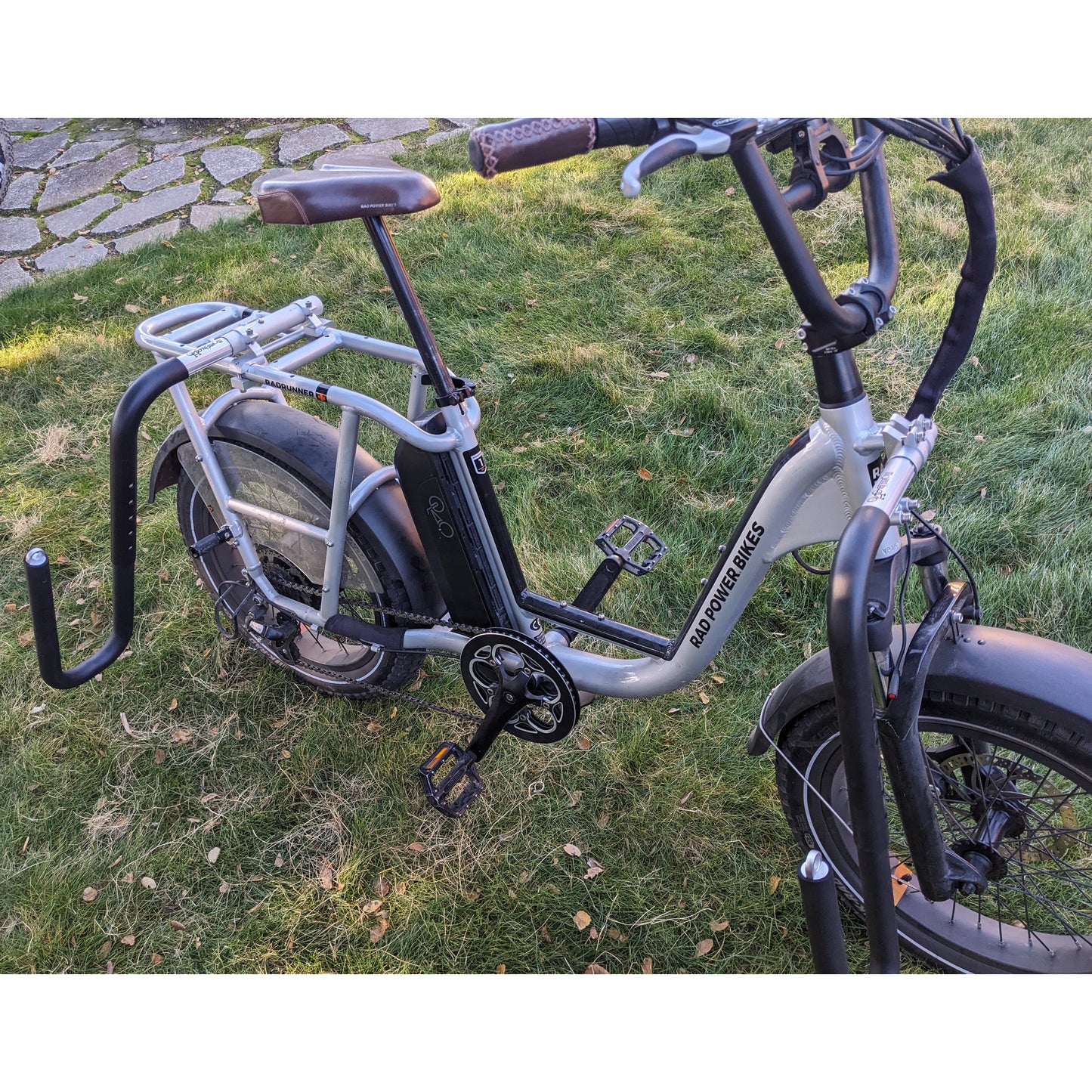
                  
                    Bike Rack - Moved by Bikes - MBB E-Bike Short/Longboard Rack **1-2 WEEKS 🚚** - Surf Ontario
                  
                