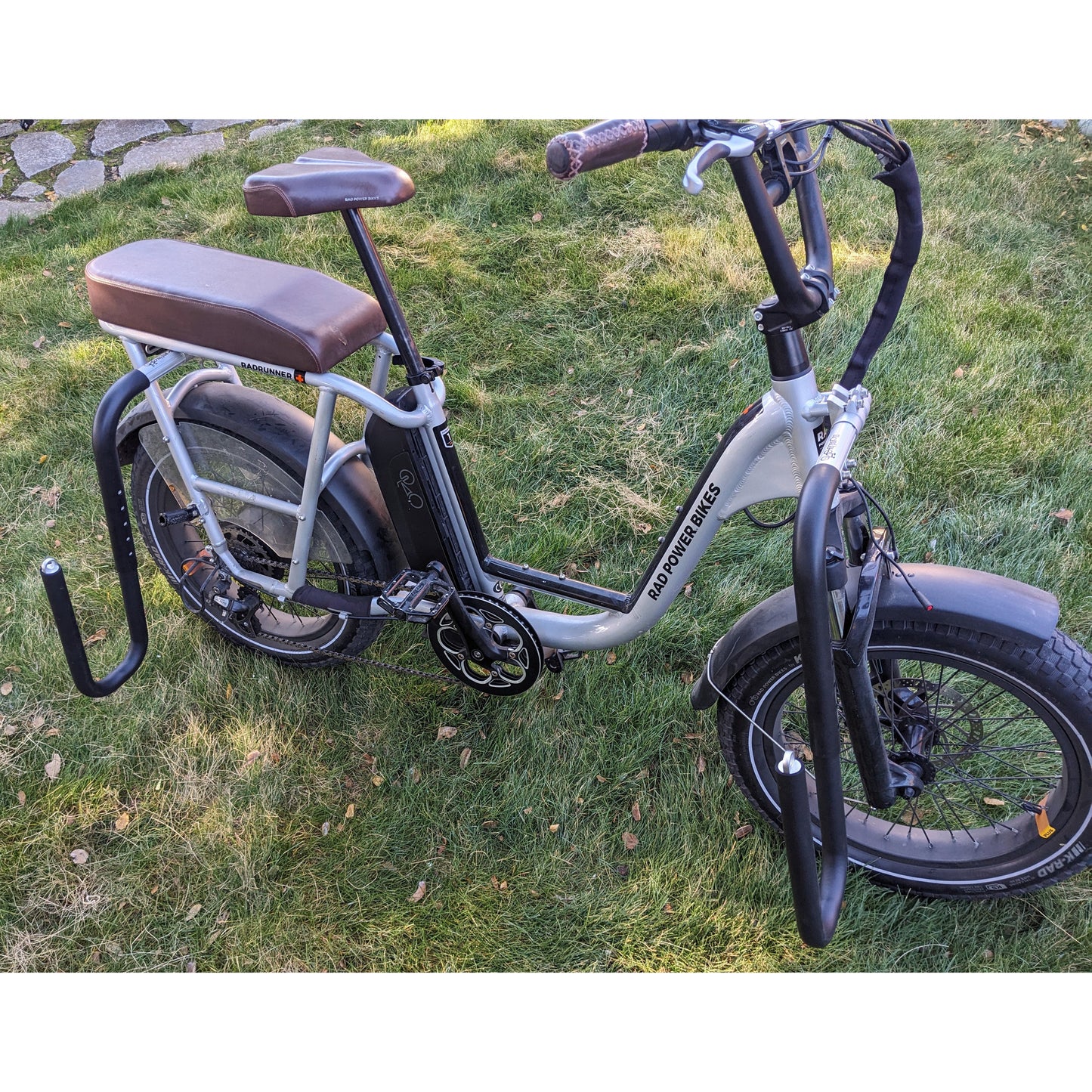 
                  
                    Bike Rack - Moved by Bikes - MBB E-Bike Short/Longboard Rack **1-2 WEEKS 🚚** - Surf Ontario
                  
                