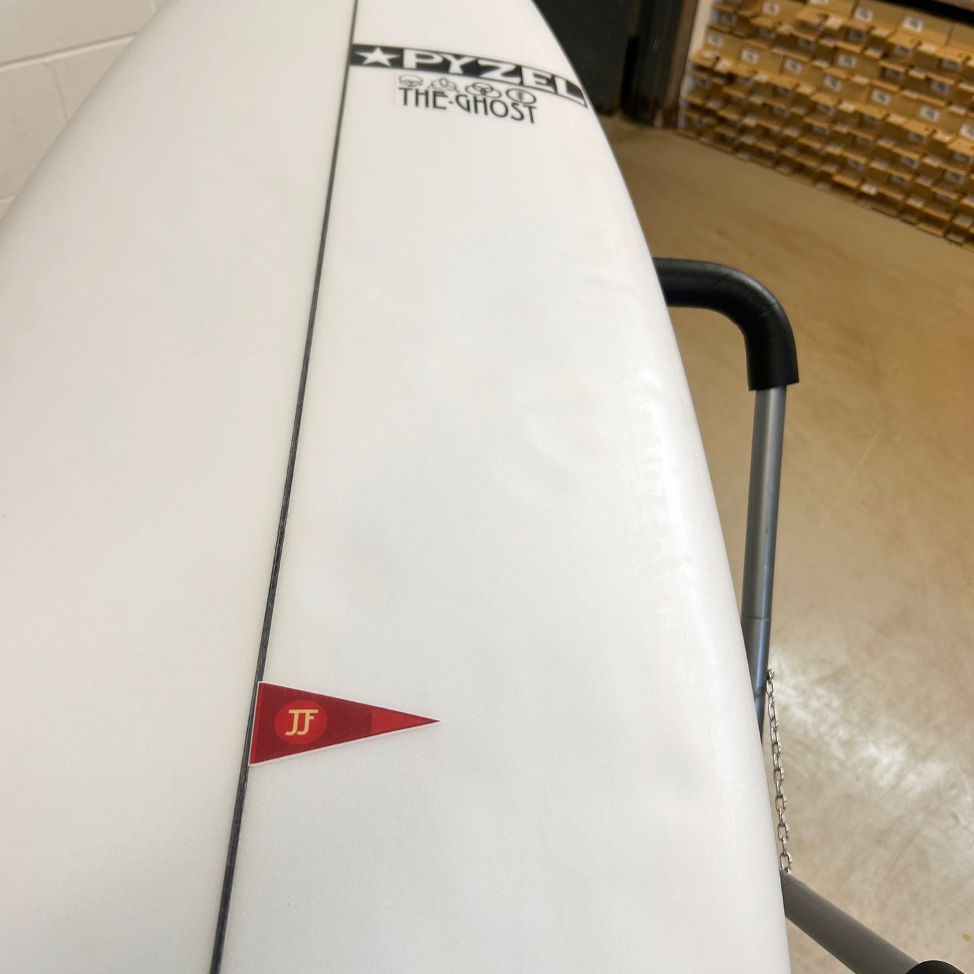 
                  
                    Pyzel - Ghost 6'2 - 5 fin Futures - USED* 🏷️
                  
                