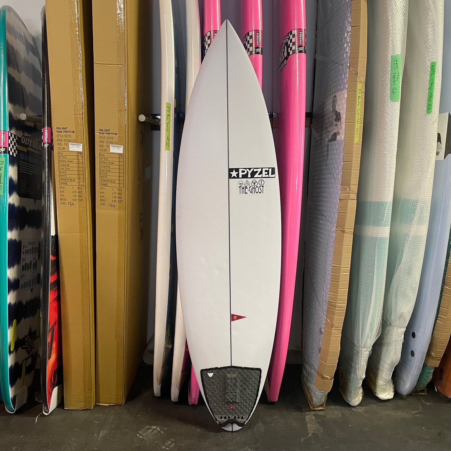 Pyzel - Ghost 6'4 - 5 fin Futures USED* **1-2 WEEKS 🚚** - Surf Ontario